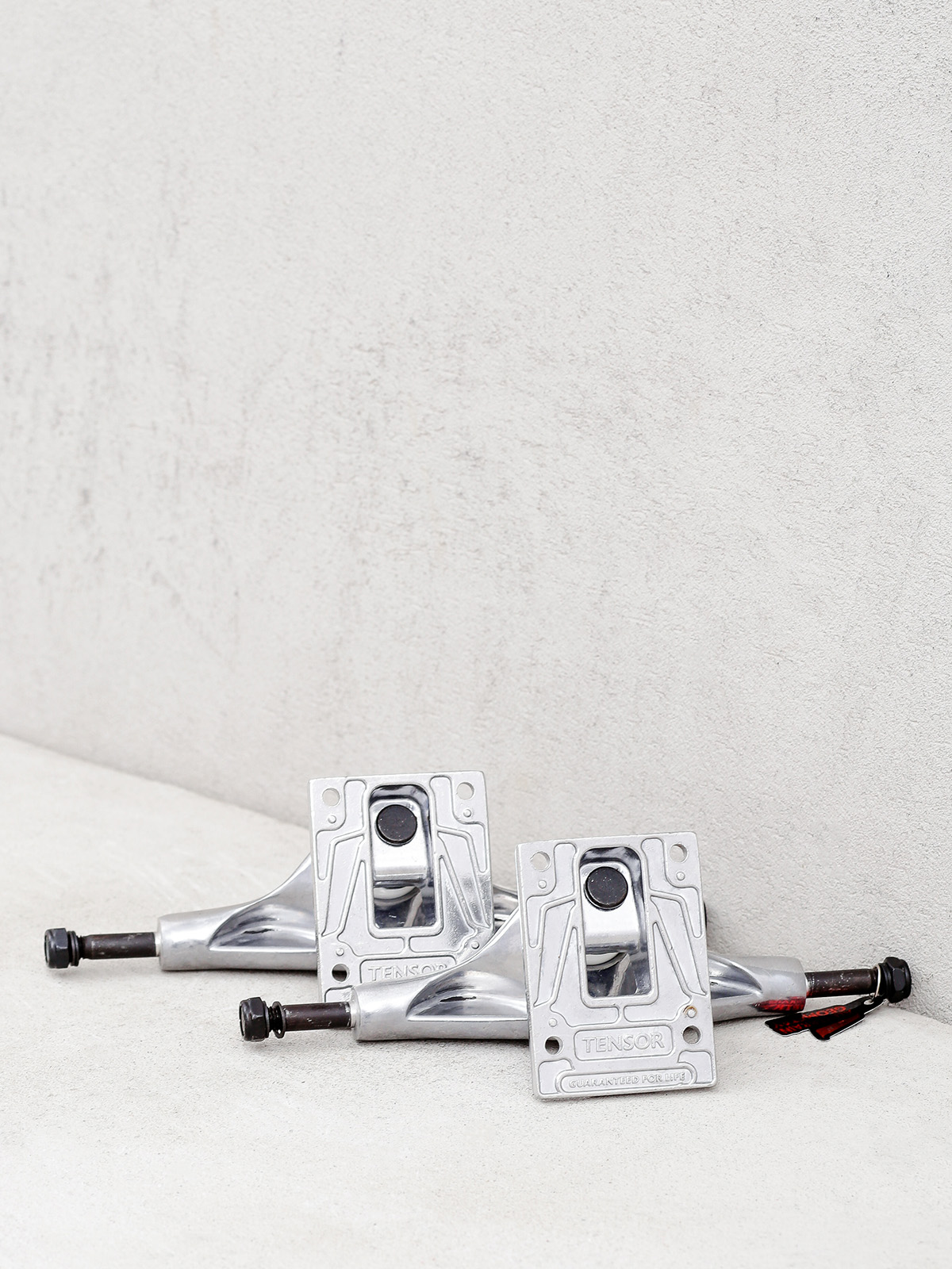 Колесари Tensor Alum Raw (raw)