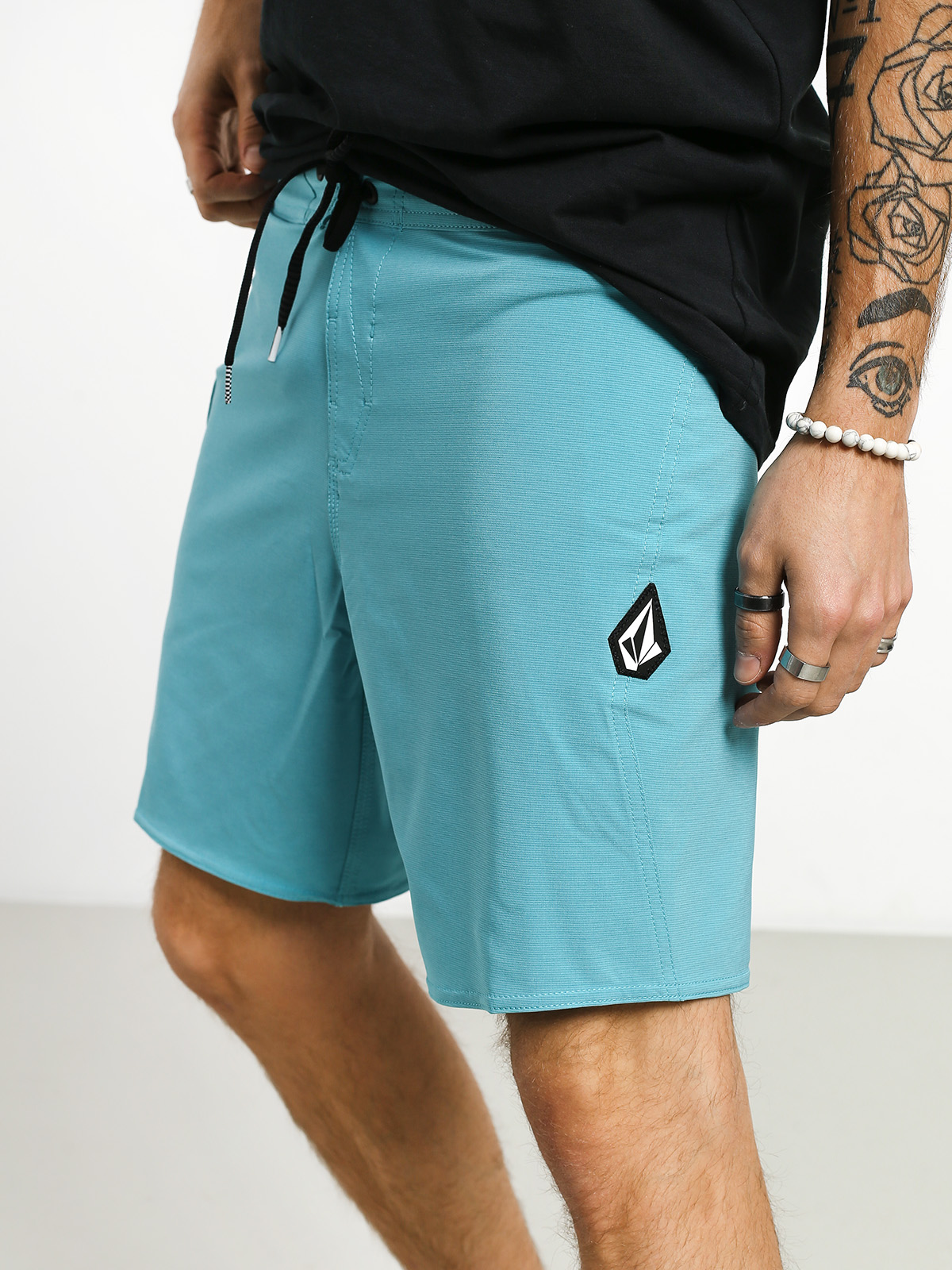 Плажни къси панталони Volcom Lido Solid Mod 18 (cyb)
