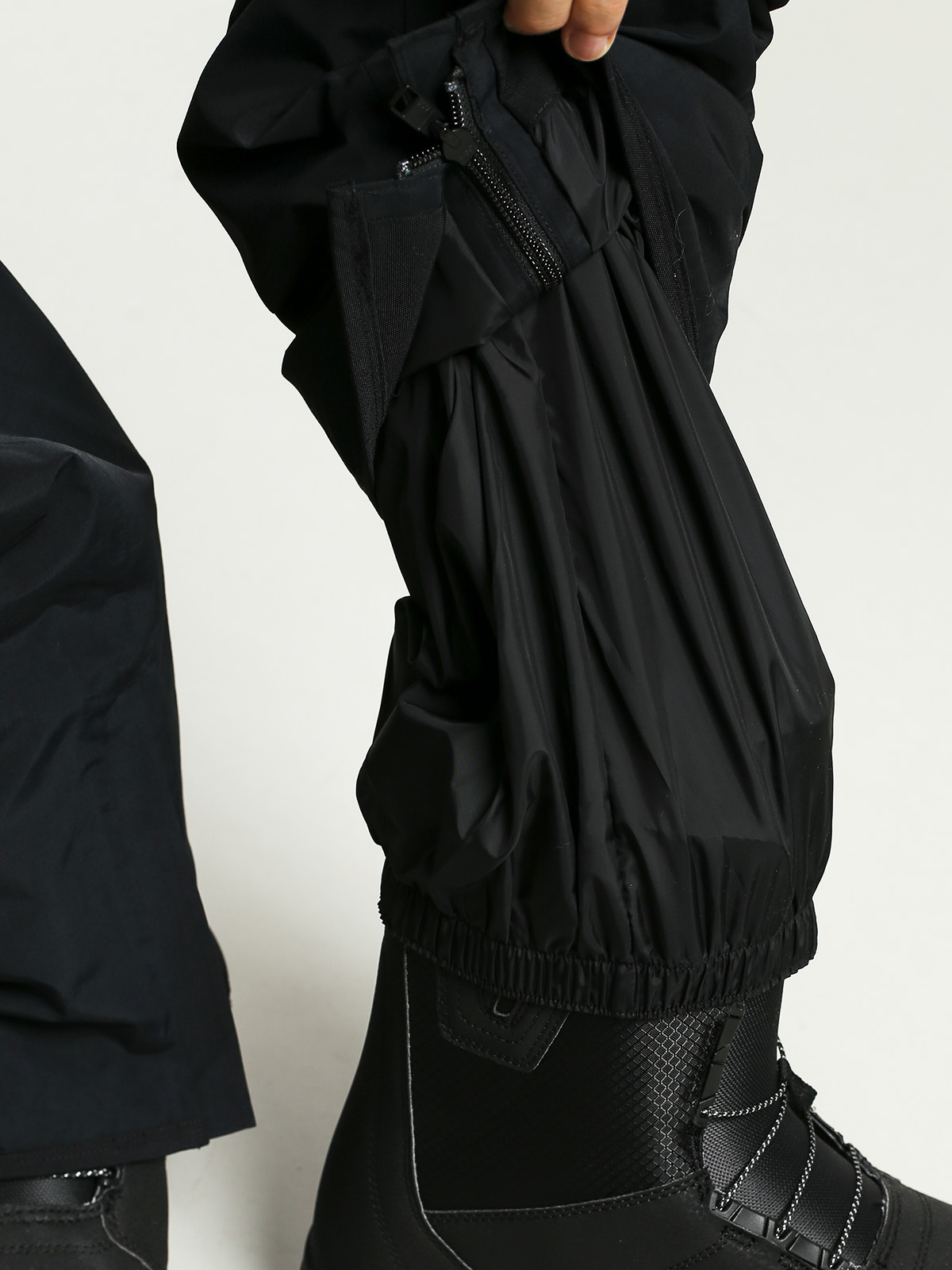 Мъжко Сноуборд панталони Burton Ak Gore Cyclic (true black)