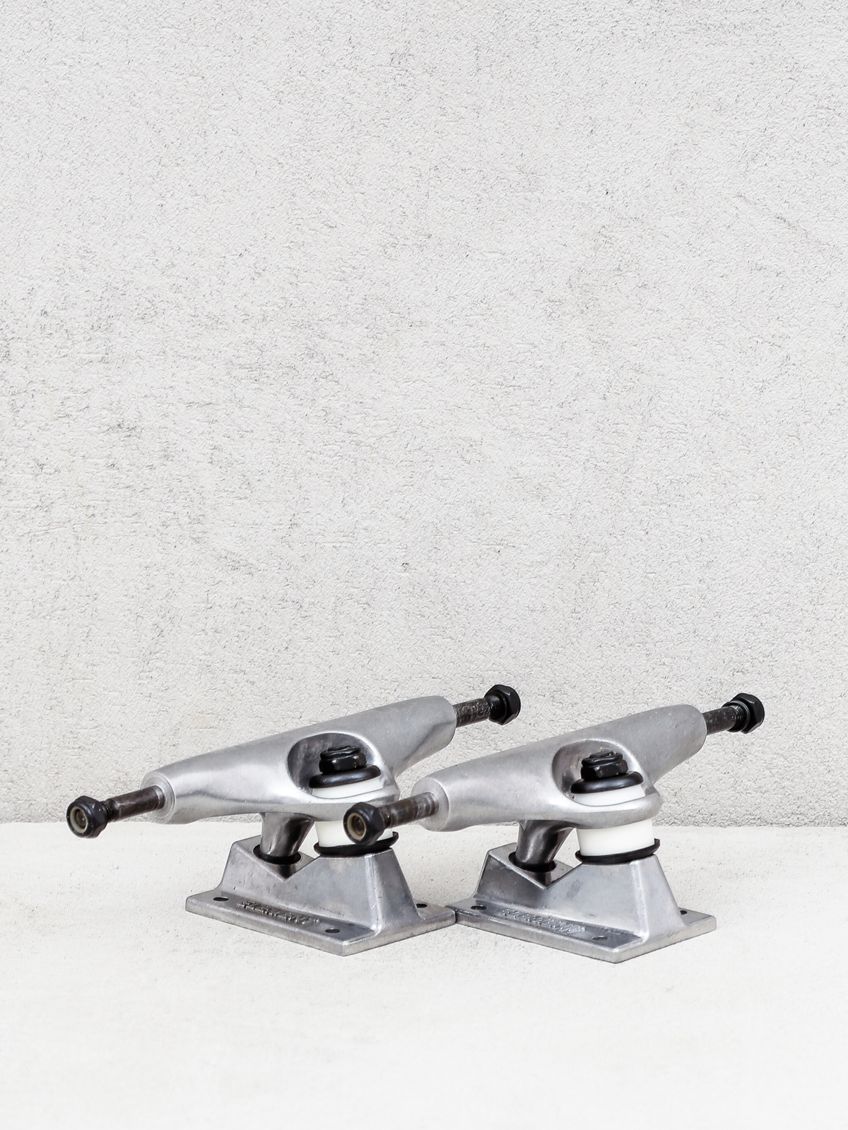 Колесари Element Raw Trucks (assorted)