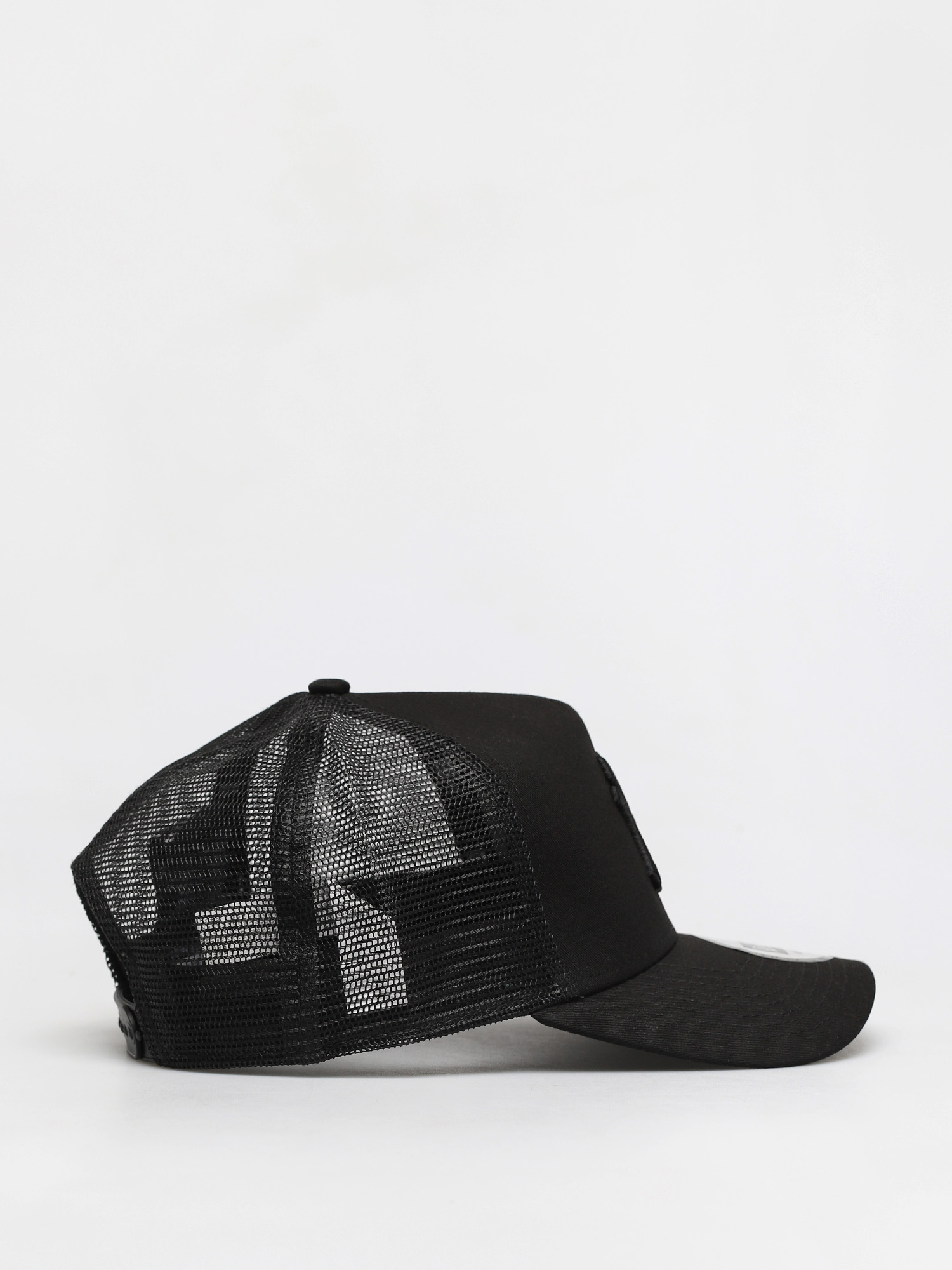 Шапка с козирка New Era Clean Trucker (black)