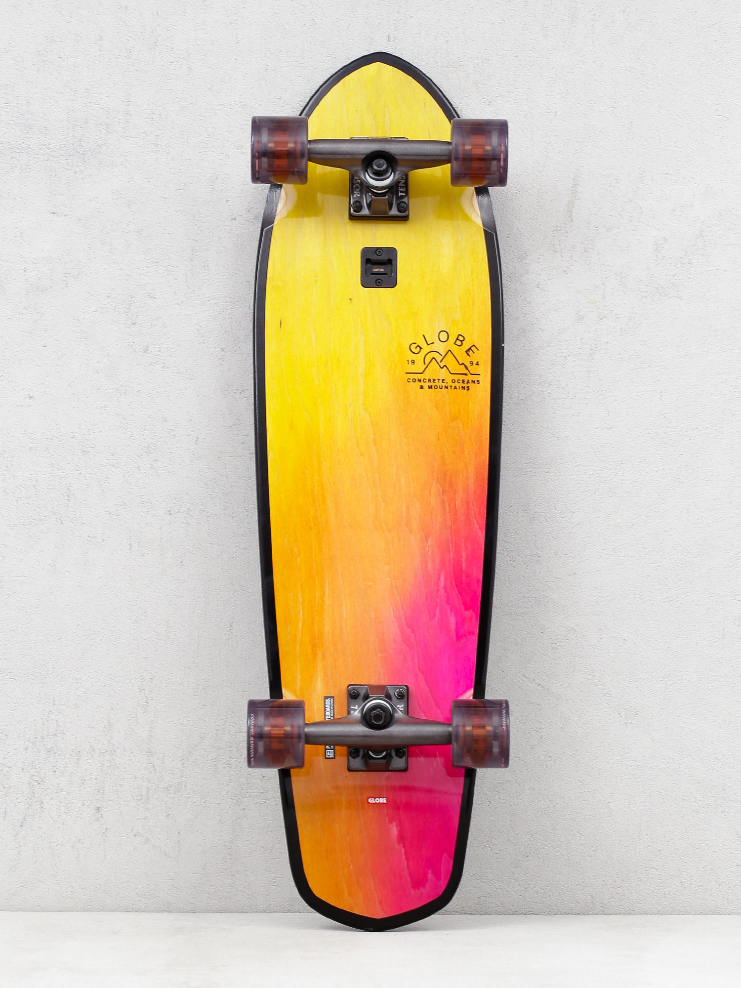 Globe u041au0440u0443u0437u0435u0440 Big Blazer (washed yellow)