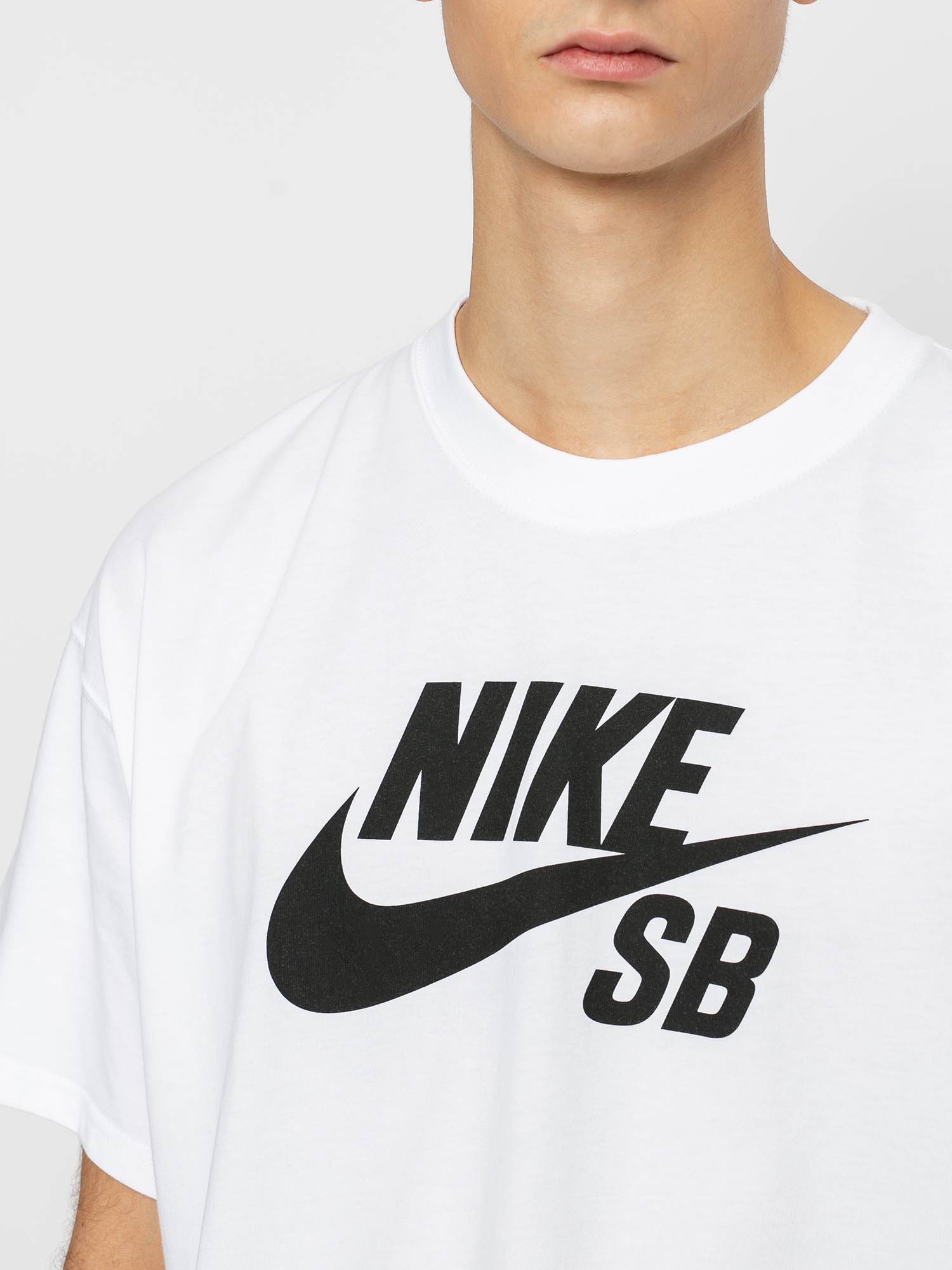Тениска Nike SB Logo (white/black)