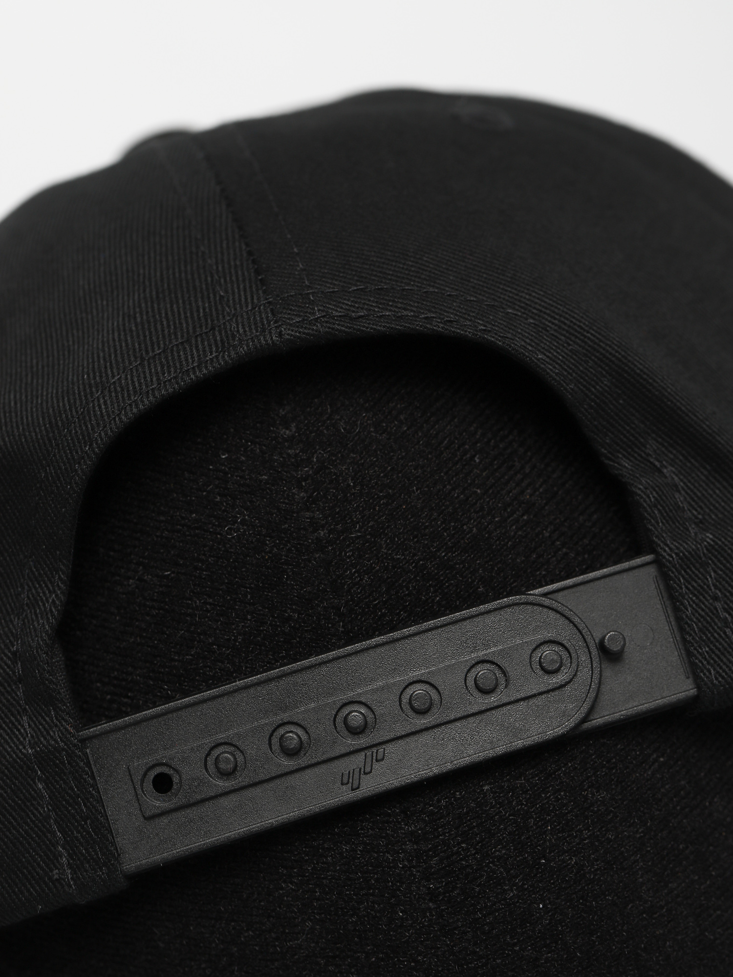 Шапка с козирка eS Script Snapback ZD (black)