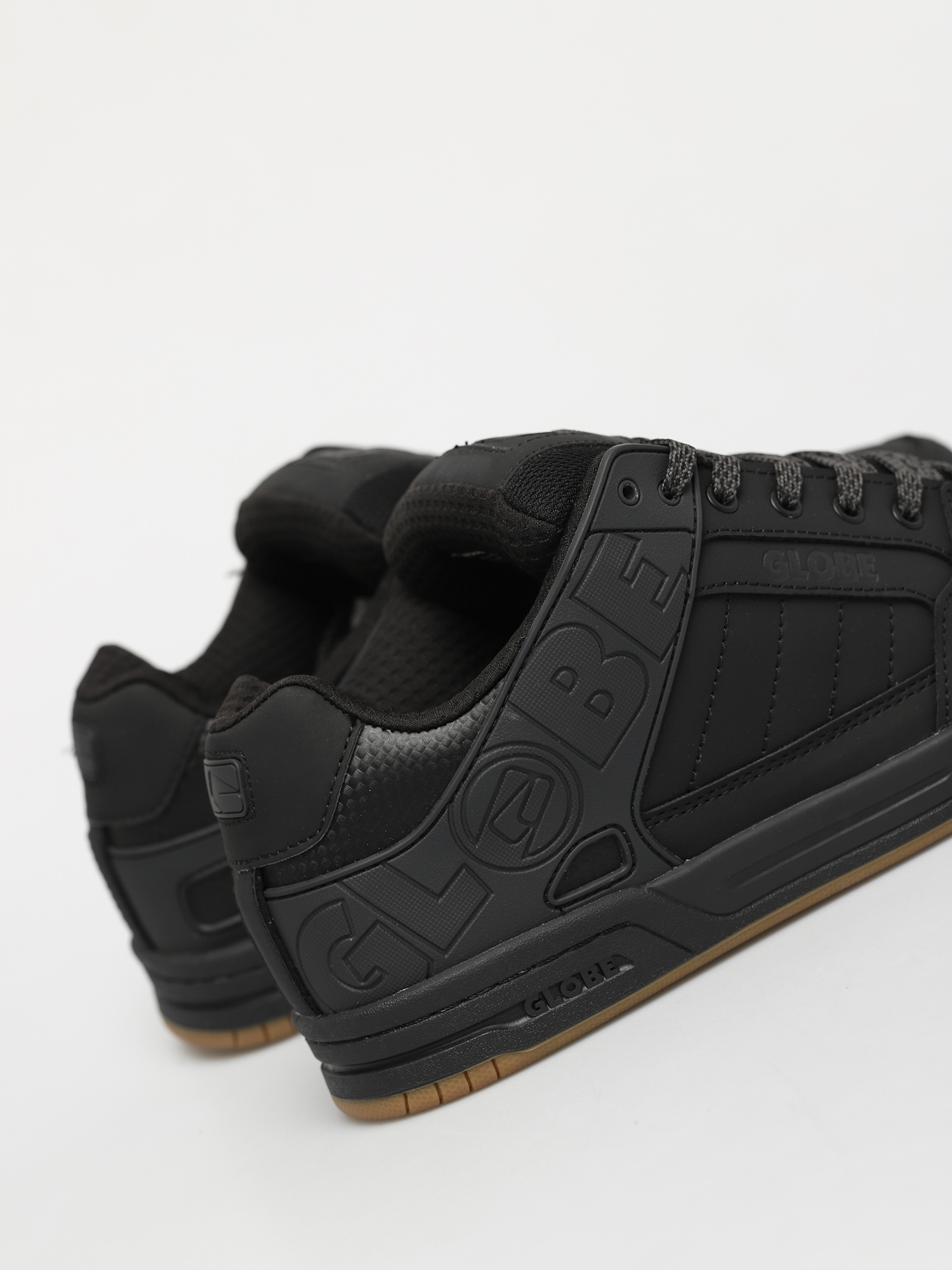 Обувки Globe Tilt (dark shadow/phantom)