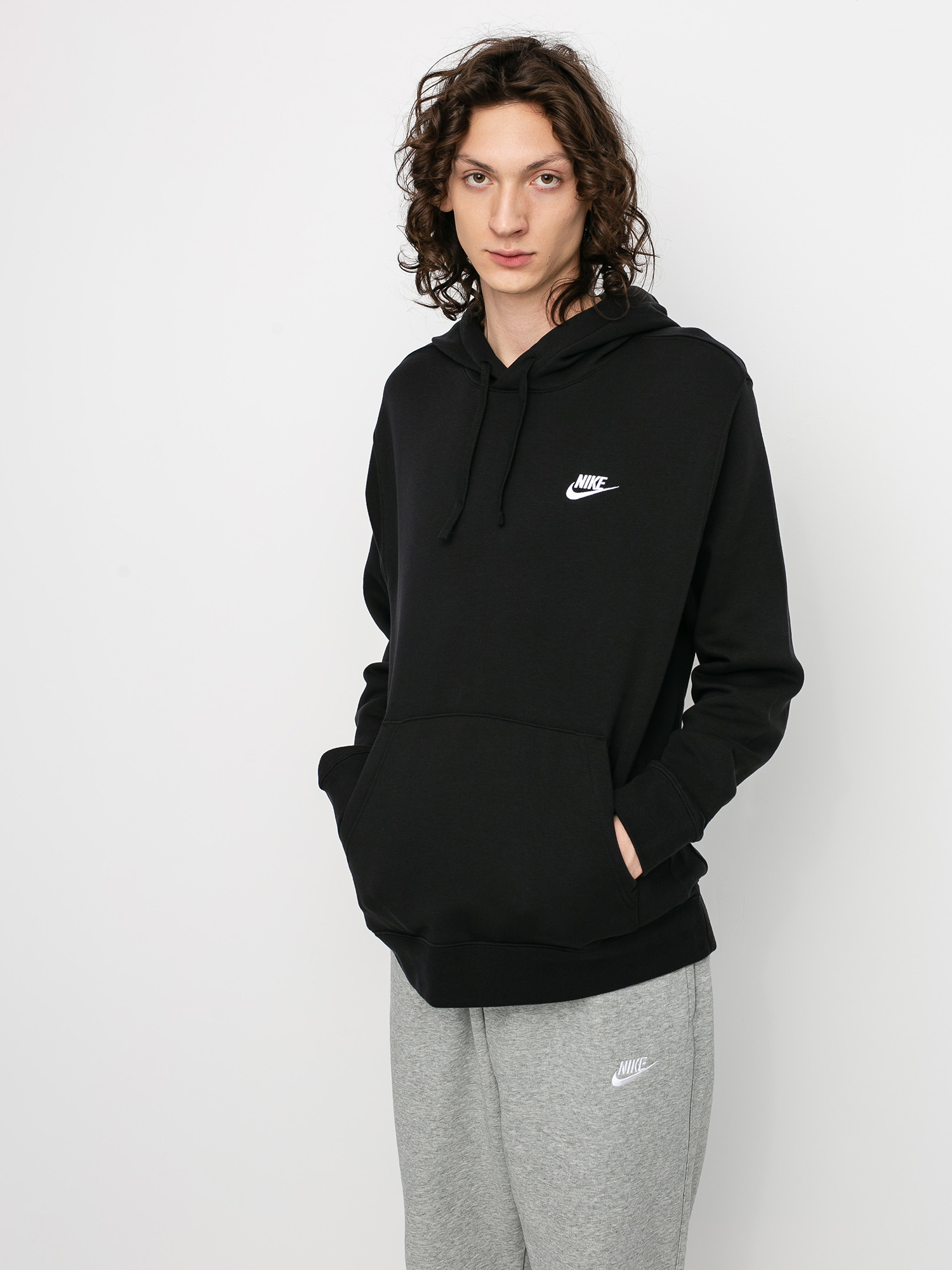 Nike Суитшърт с качулка Club Hoodie Po Bb HD (black/black/white)