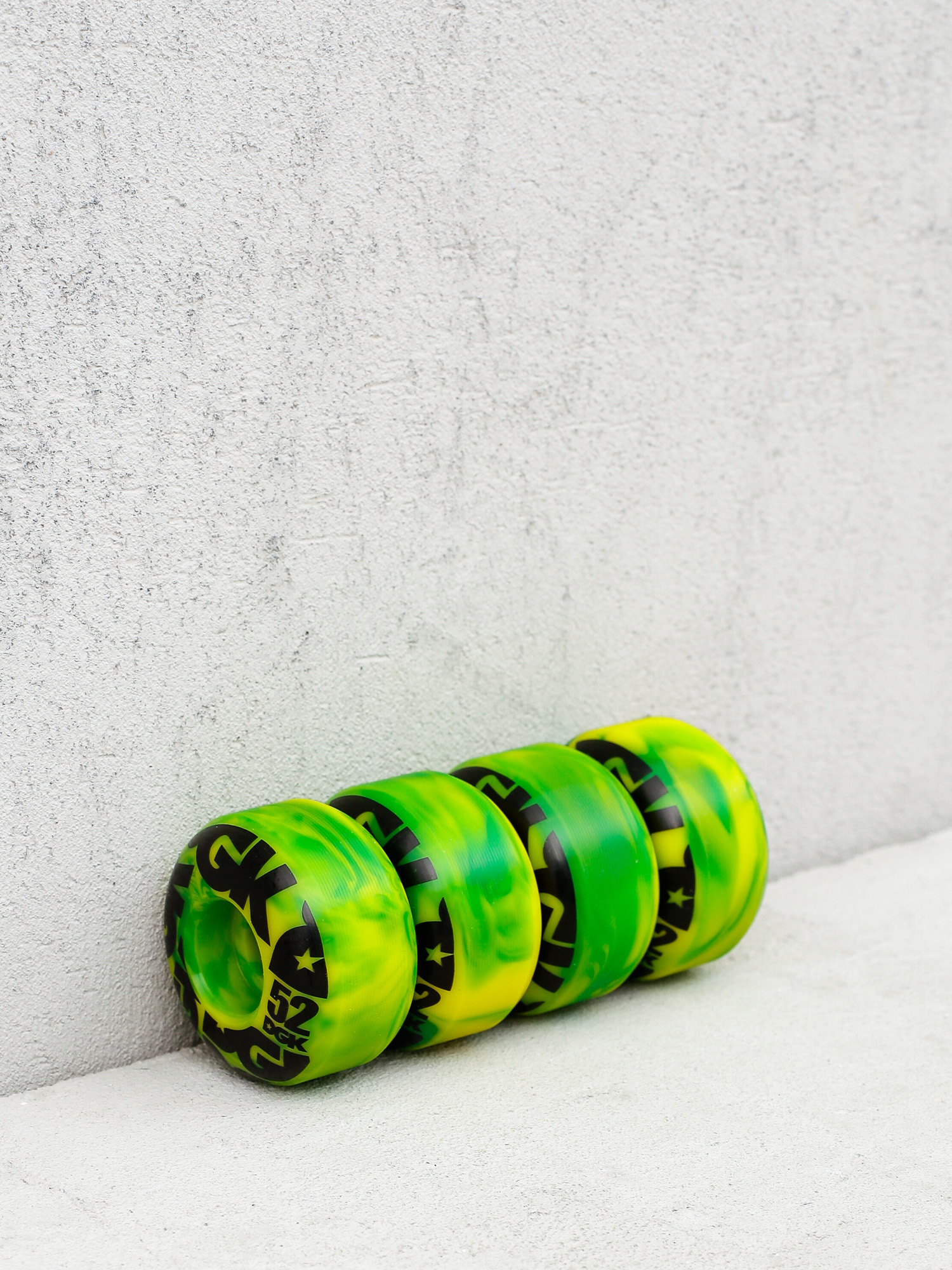 Колелца DGK Swirl Formula (green/black)