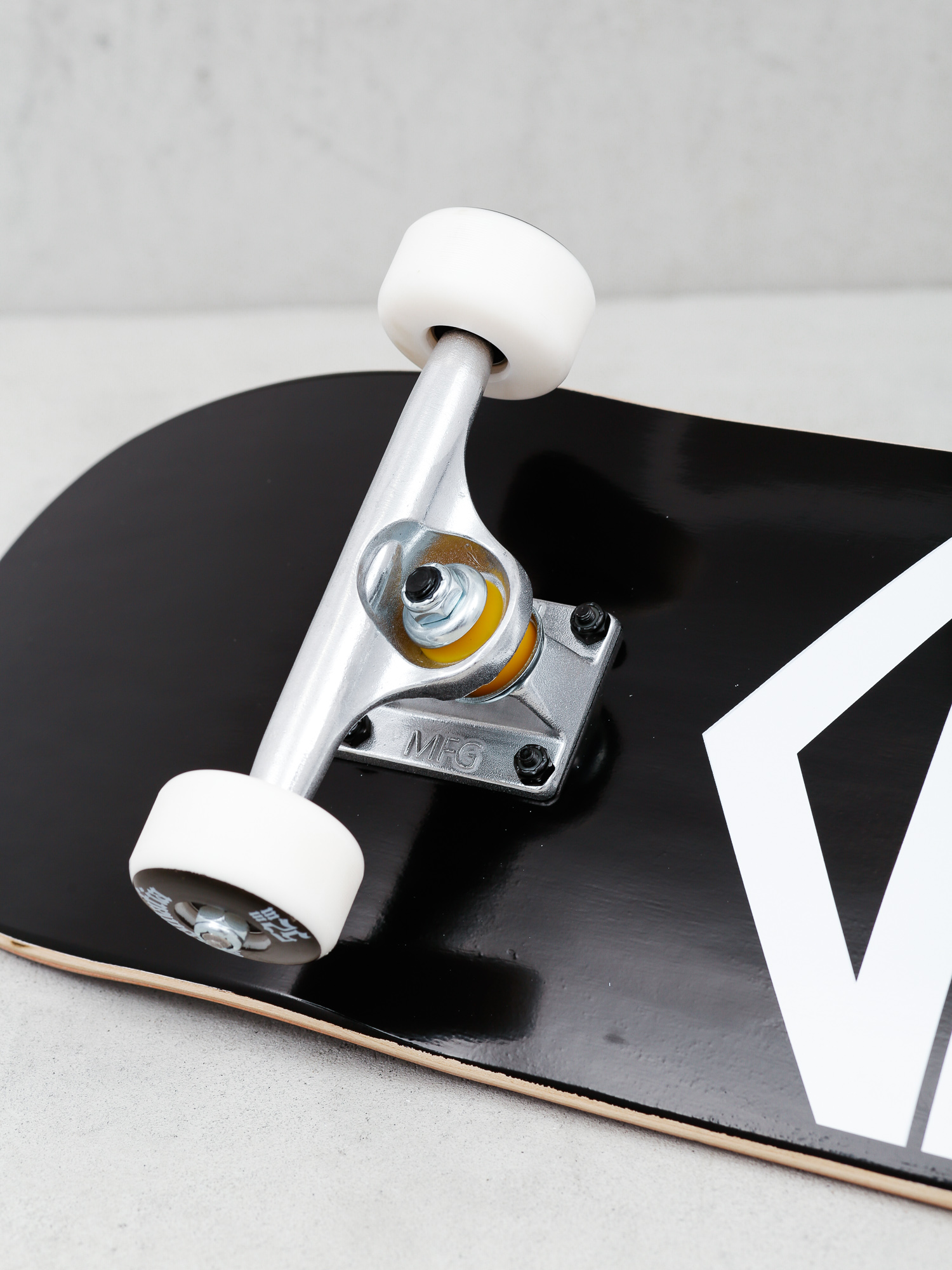 Скейтборд Sk8Mafia House Logo (black)