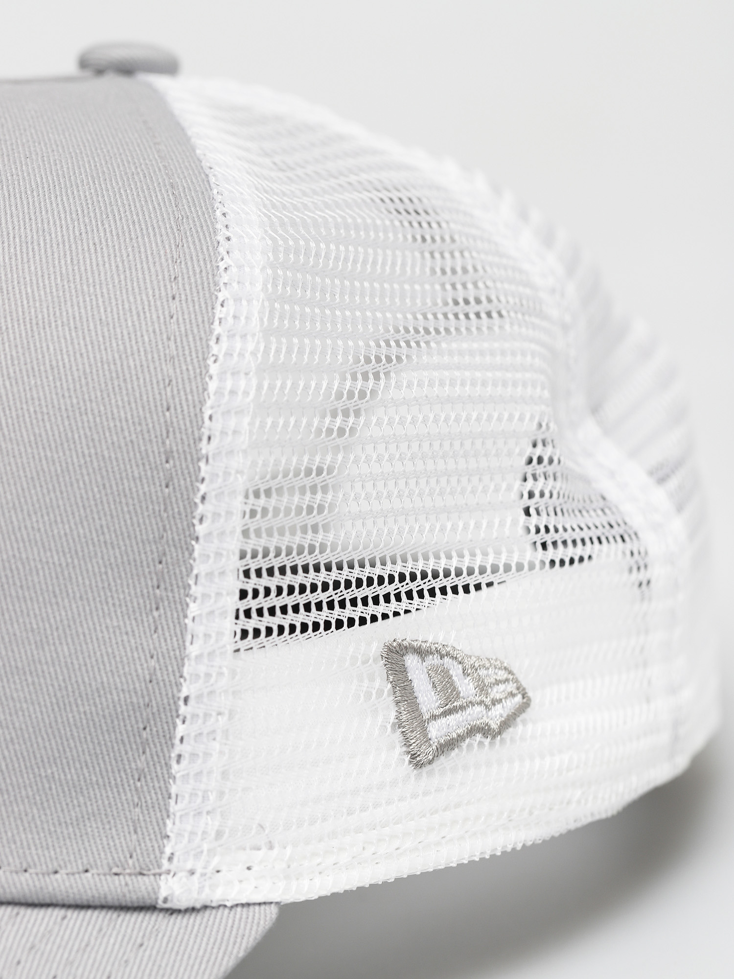 Шапка с козирка New Era Clean Trucker New York Yankees ZD (grey)