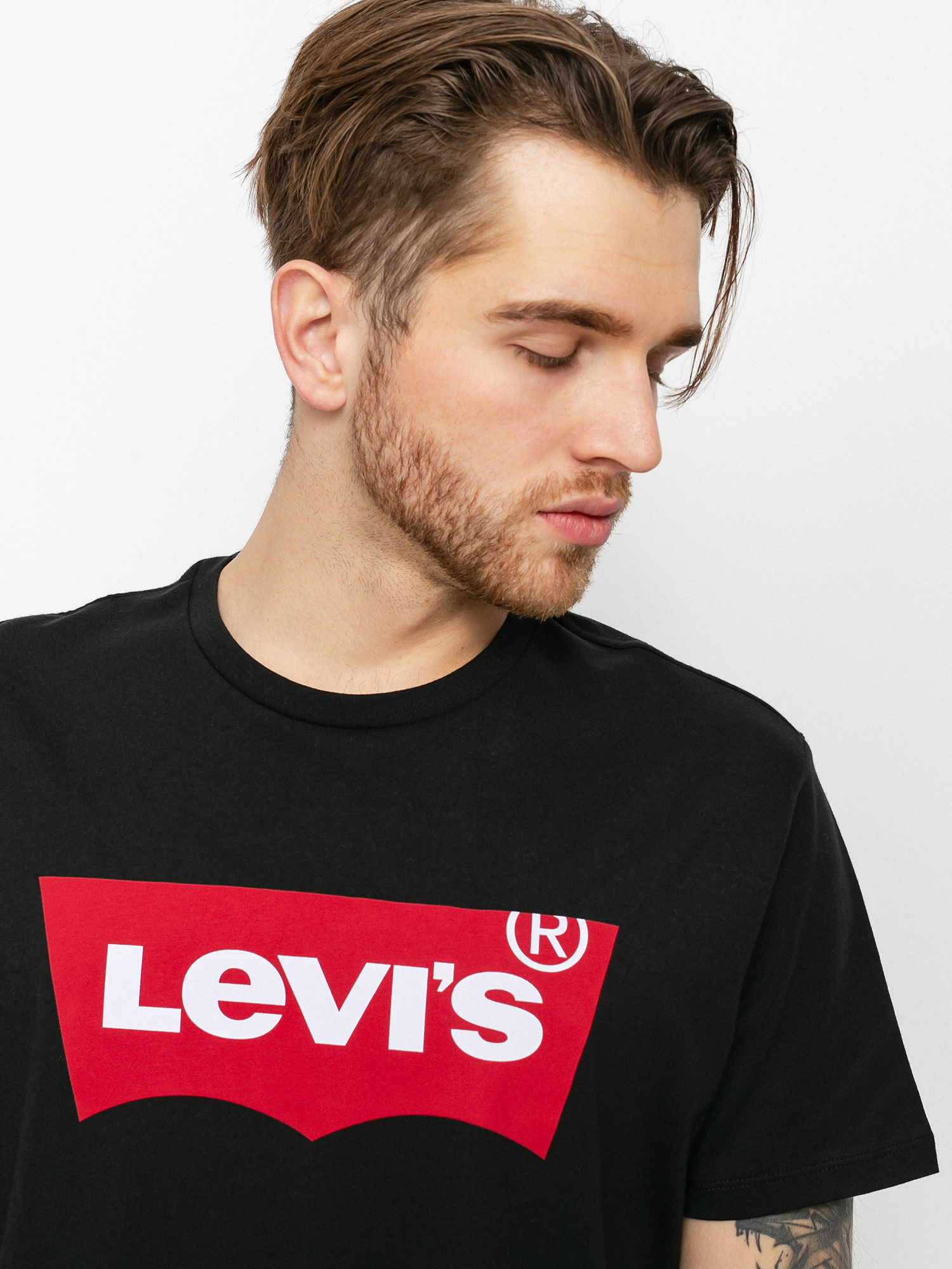 Тениска Levi's® Graphic (black)