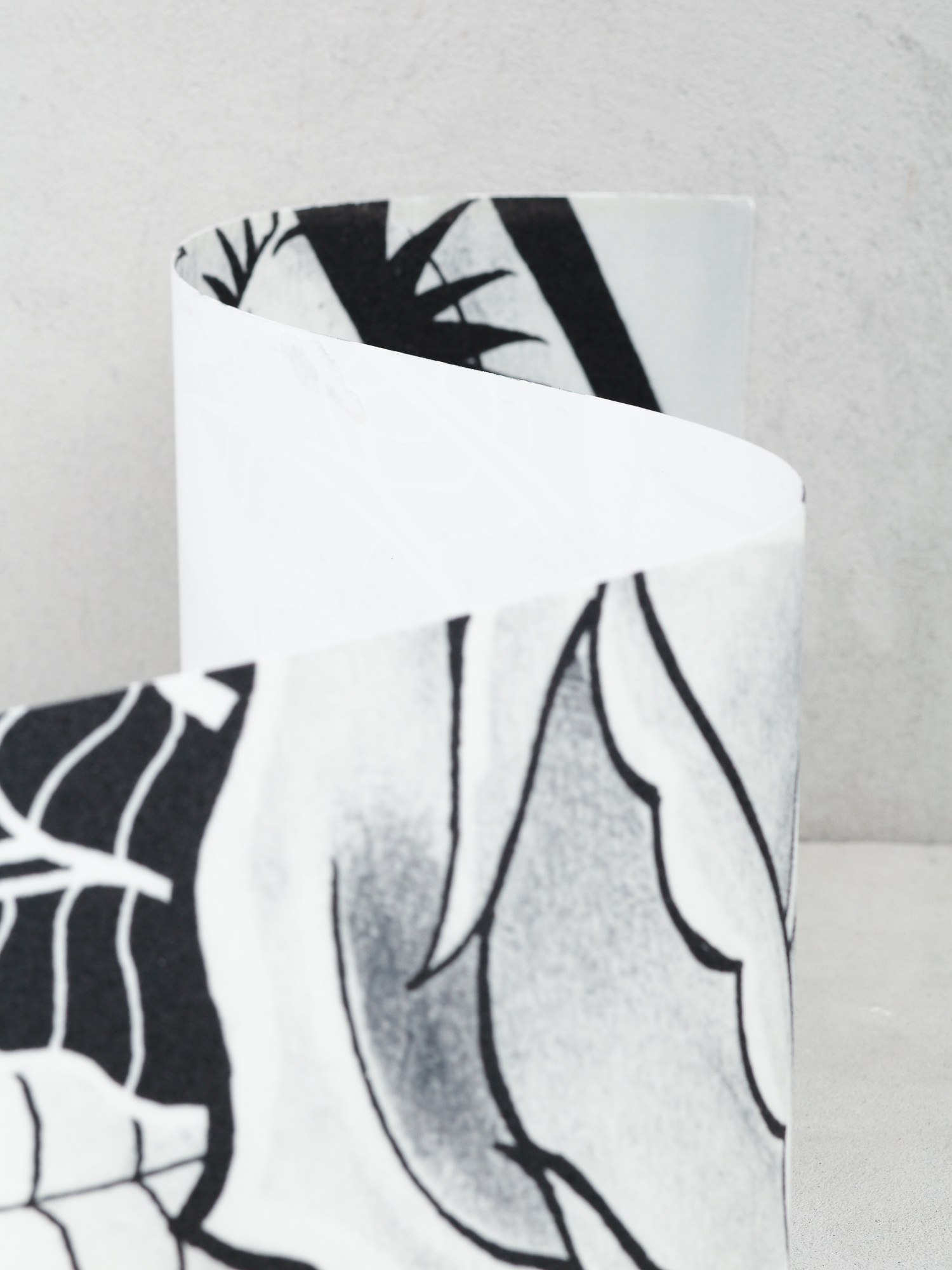 Шкурка Hard Luck Sad Girl (white/black)