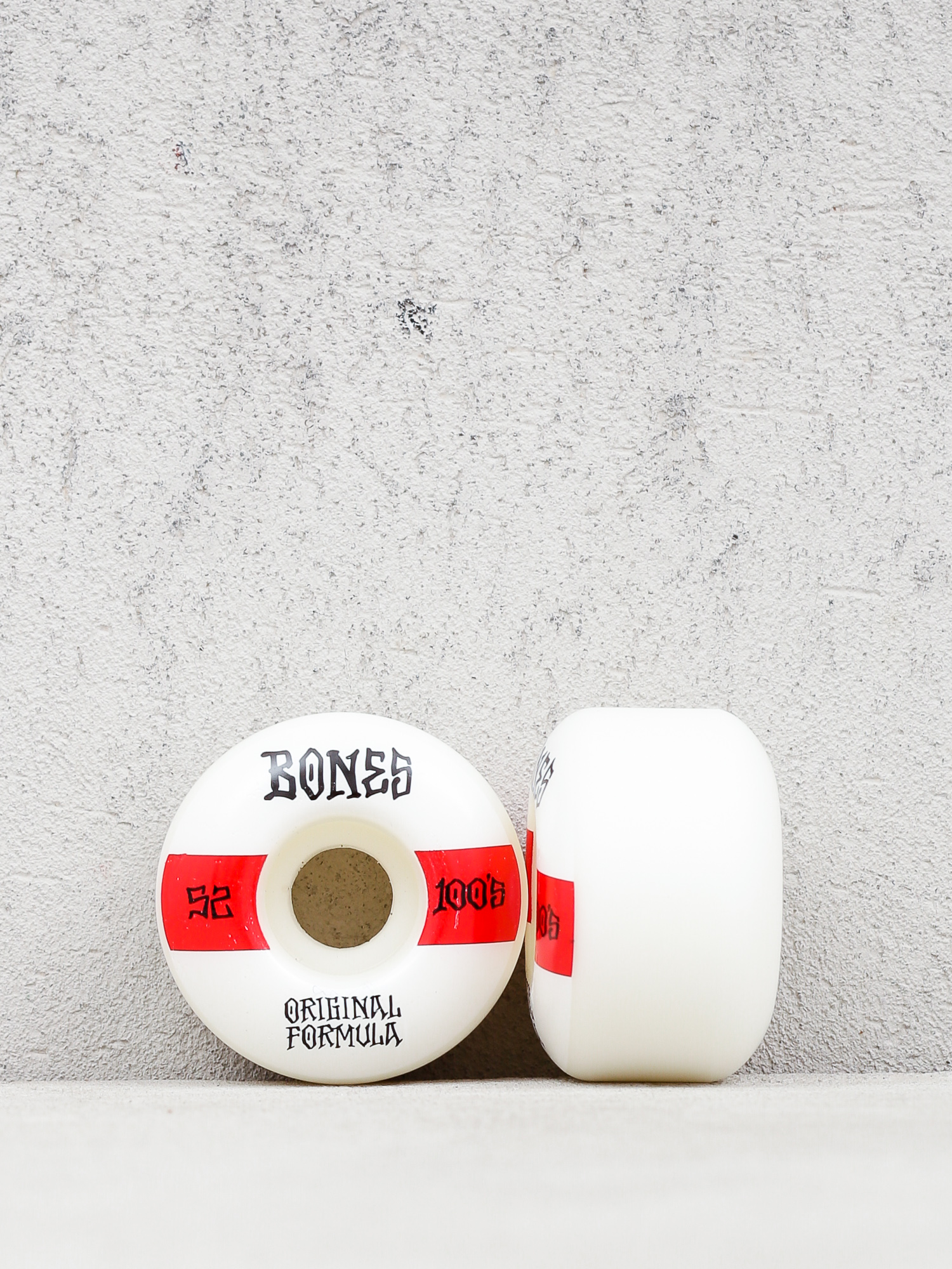 Колелца Bones Og Formula V4 Wide 100A (white/red)