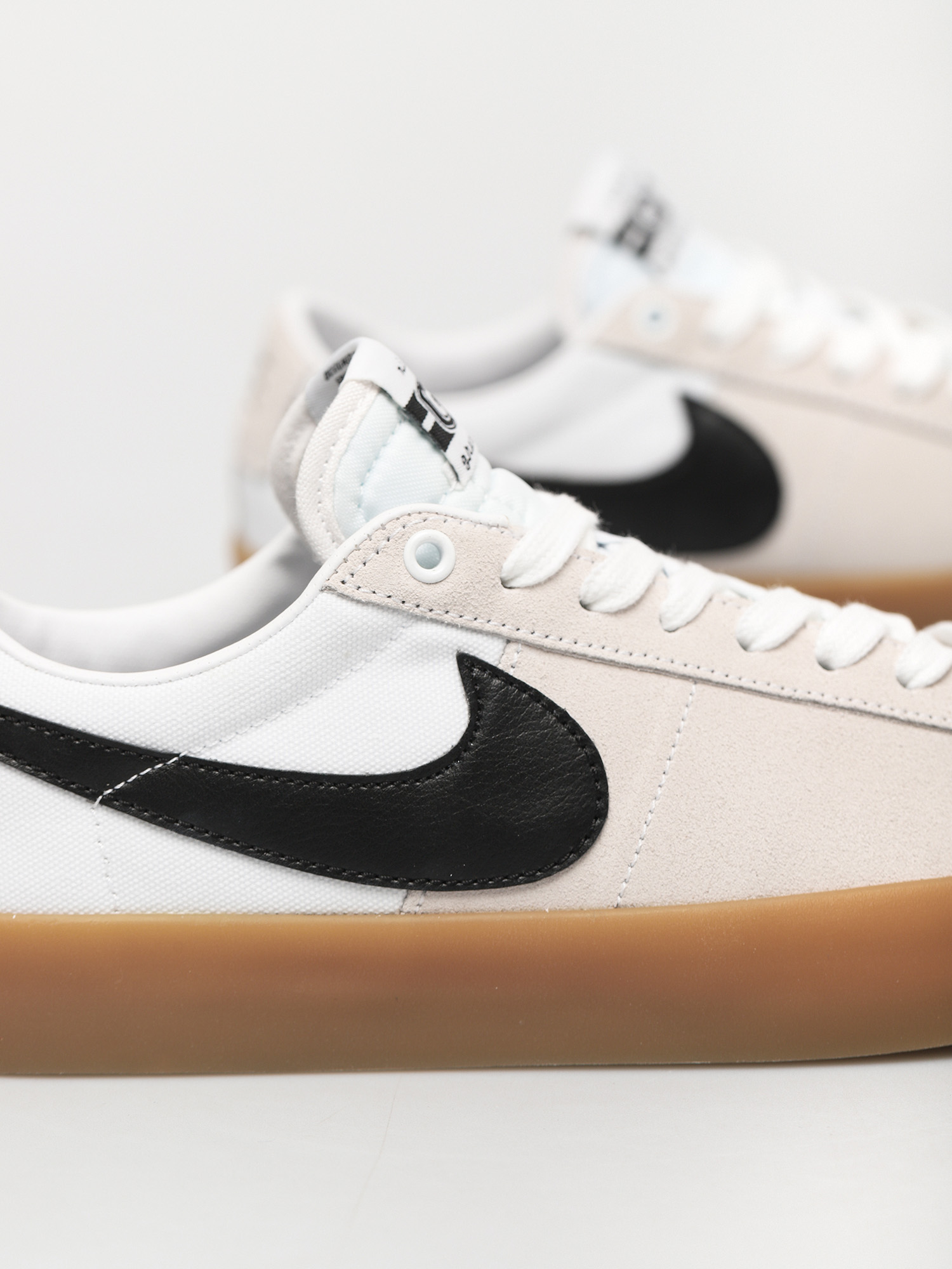 Nike SB Обувки Zoom Blazer Low Pro Gt (white/black white white)