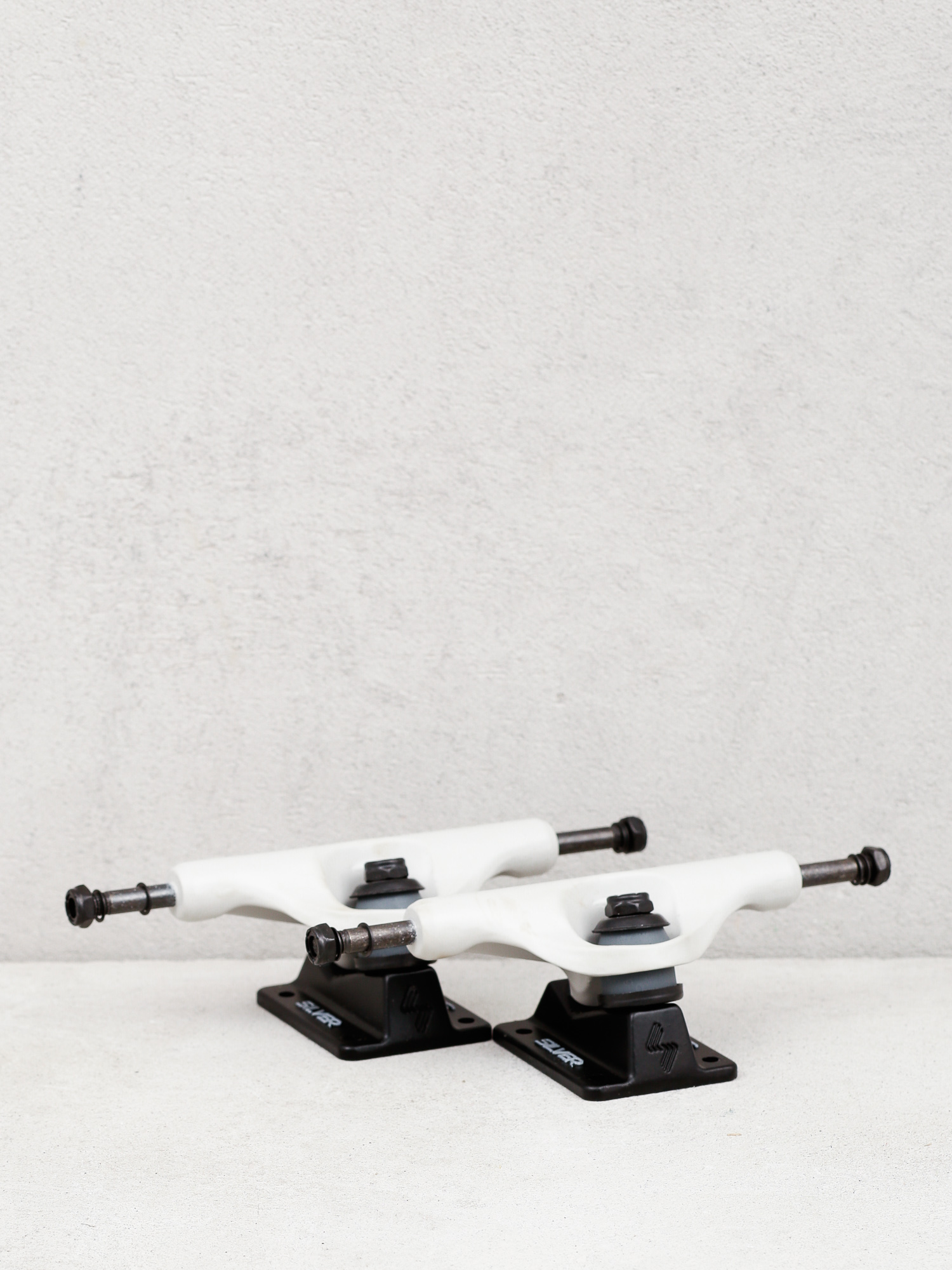 Колесари Silver M Class Hollow Yoshi Tanenbaum (white/black)