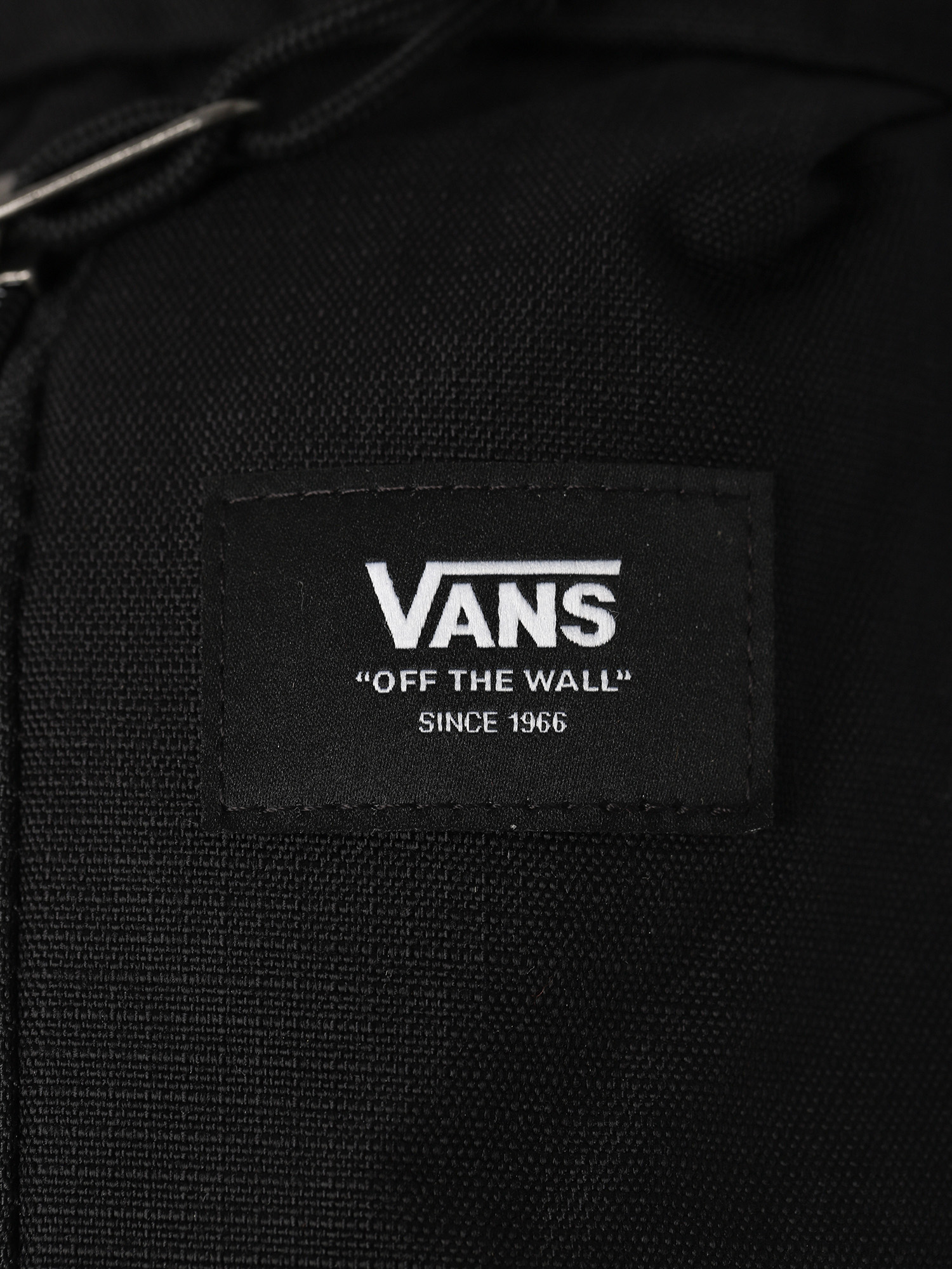 Раница Vans Warp Sling Bag (black ripstop)