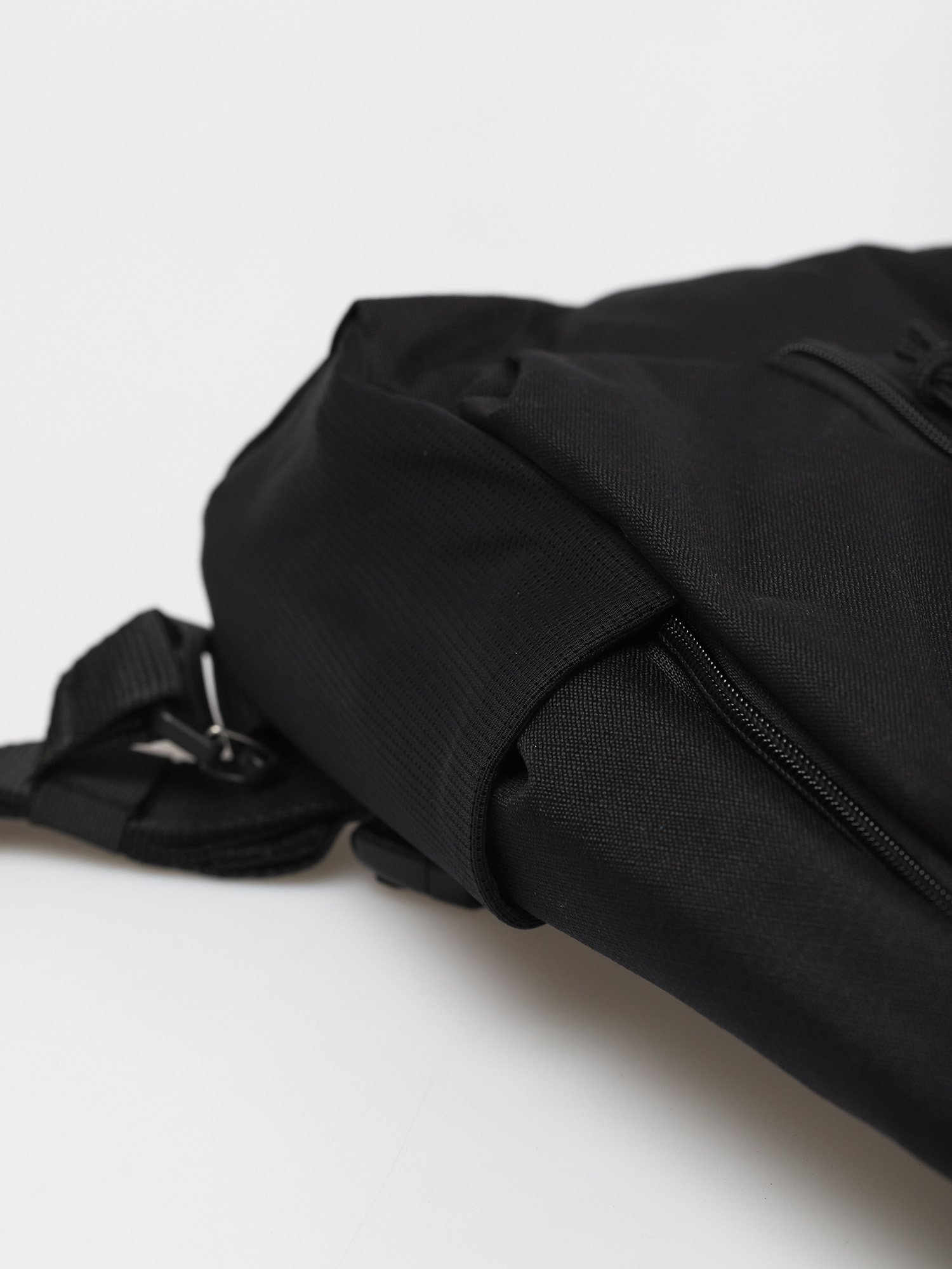 Раница Vans Warp Sling Bag (black ripstop)