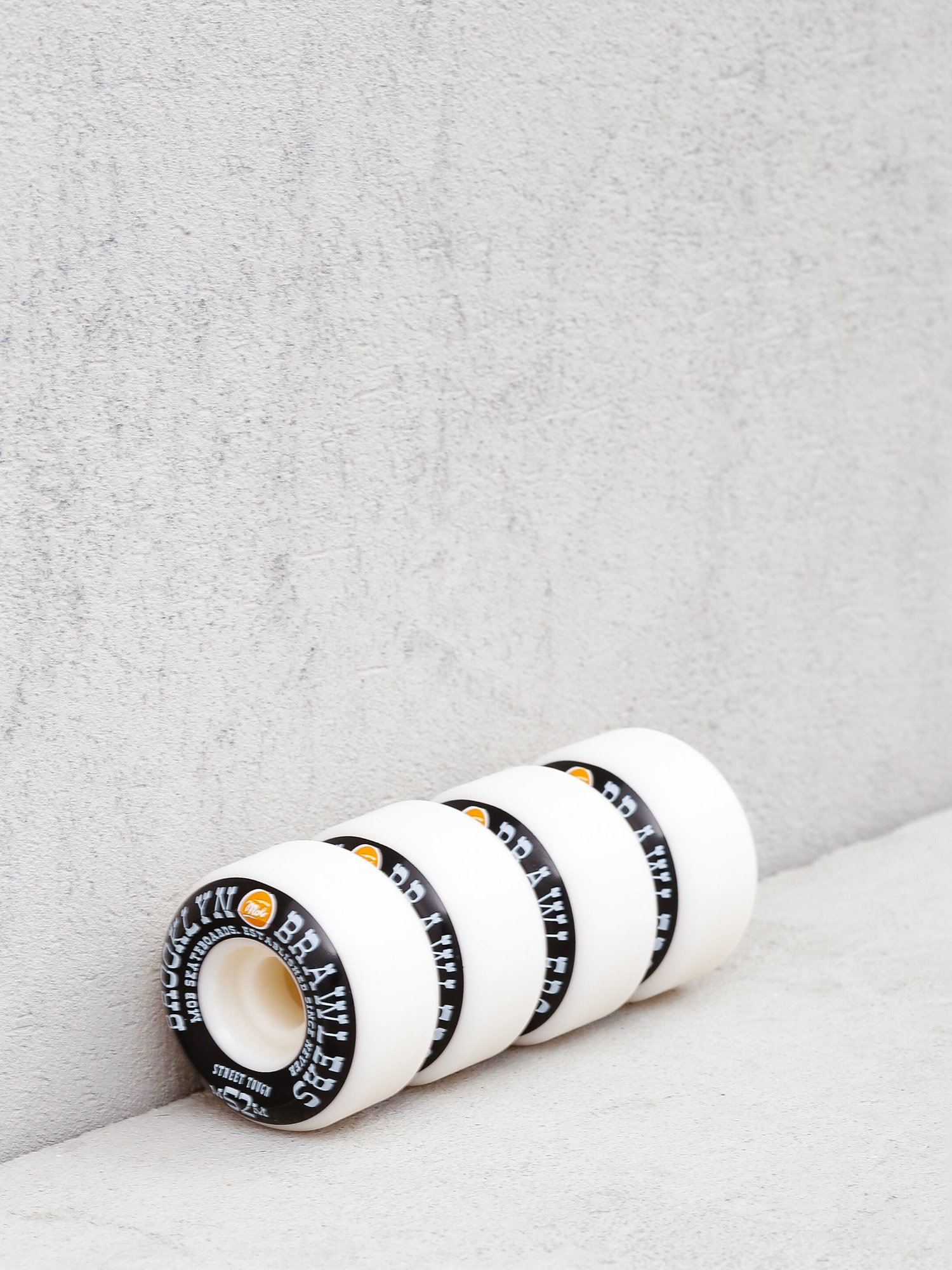 Колелца Mob Skateboards Brooklyn Brawlers (white/black/orange)