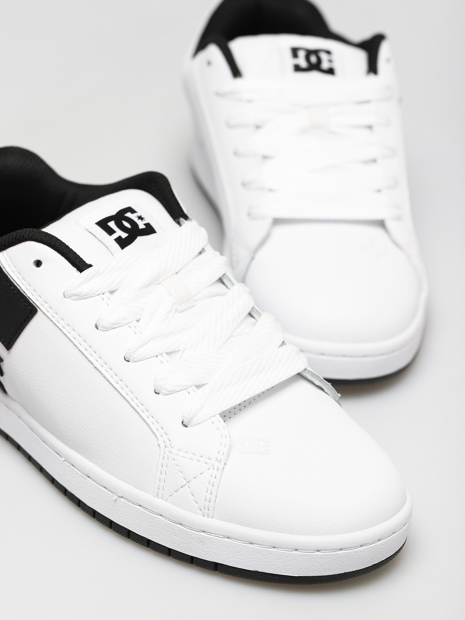 DC Обувки Court Graffik (white/black/black)