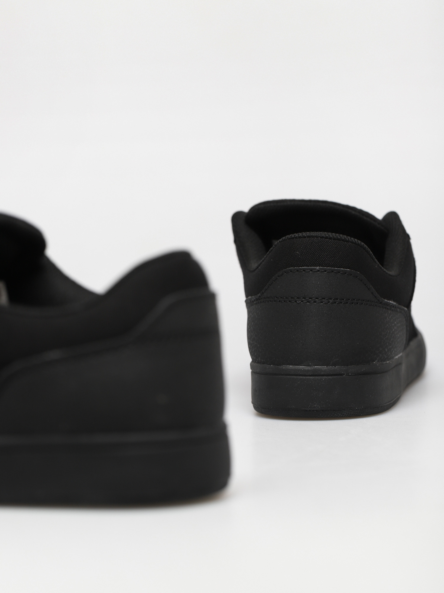 Обувки DC Crisis 2 (black/black/black)