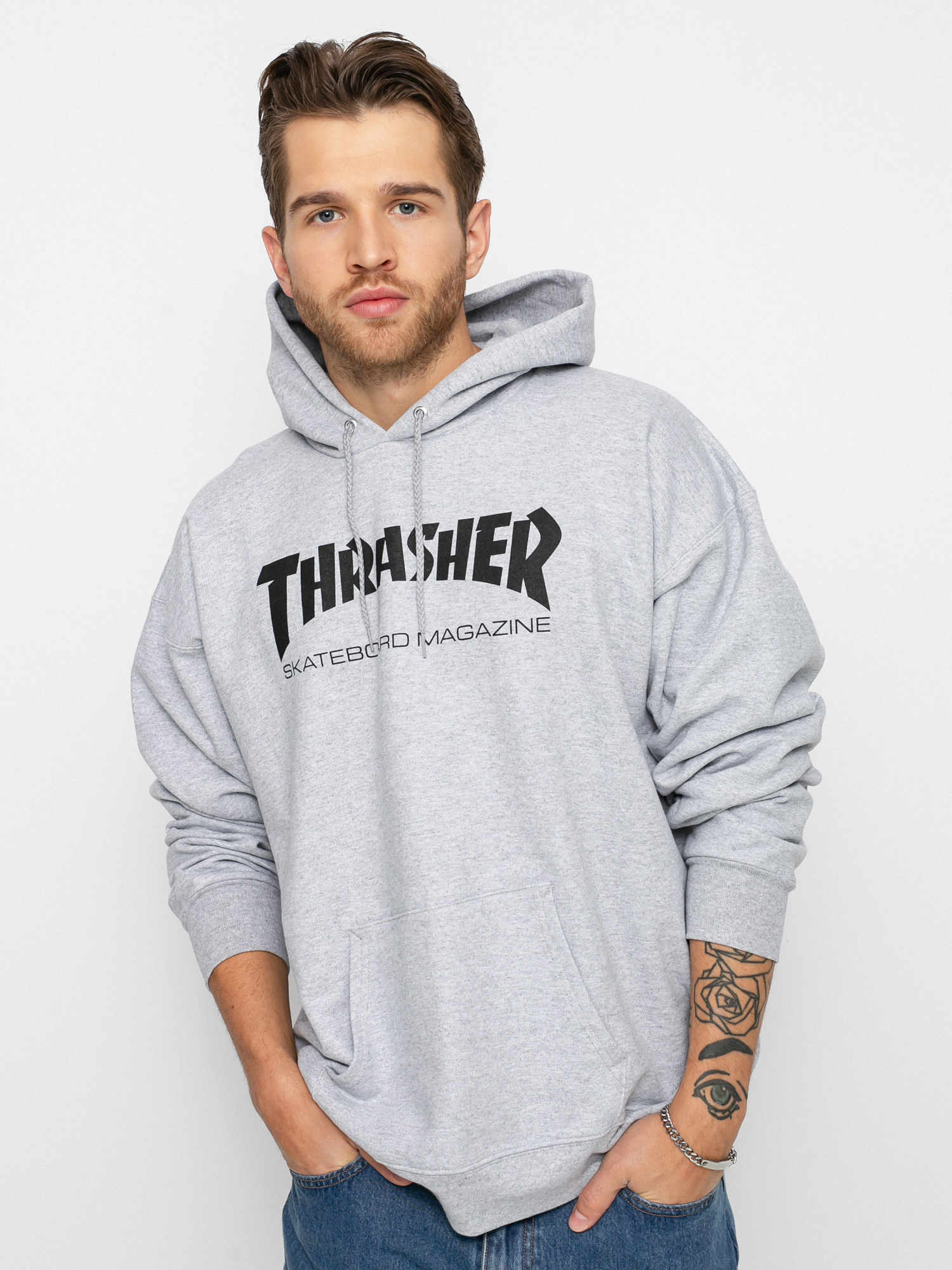 Thrasher u0421u0443u0438u0442u0448u044au0440u0442 u0441 u043au0430u0447u0443u043bu043au0430 Skate Mag HD (grey)