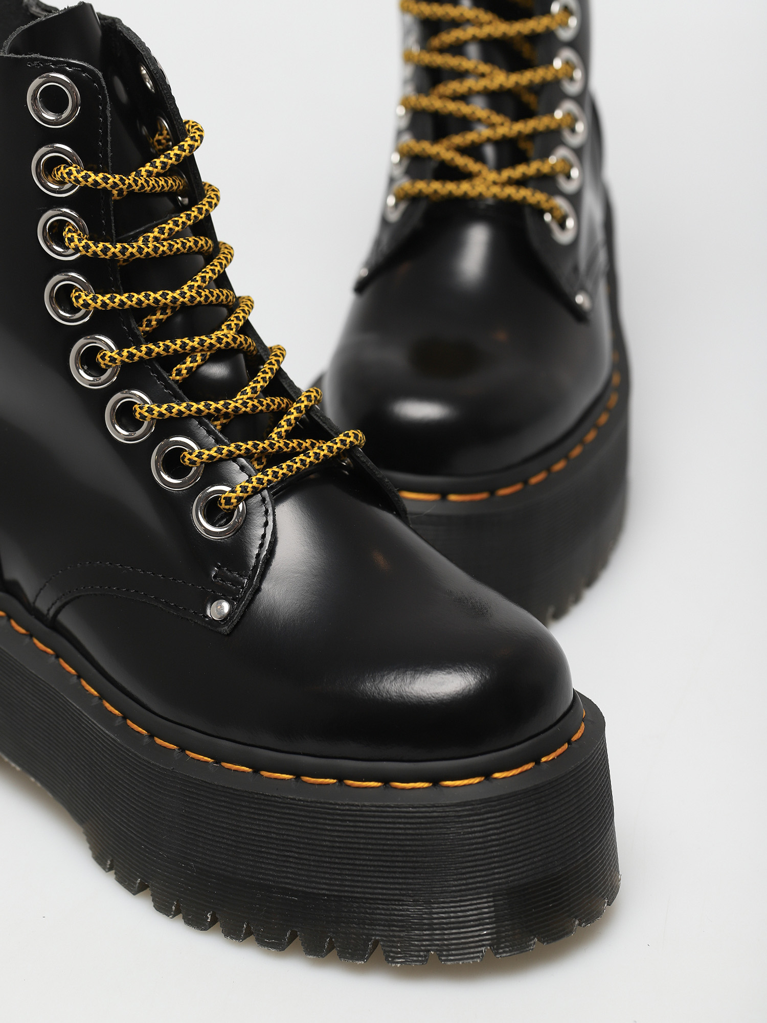 Dr. Martens Обувки Jadon Max Wmn (buttero black)
