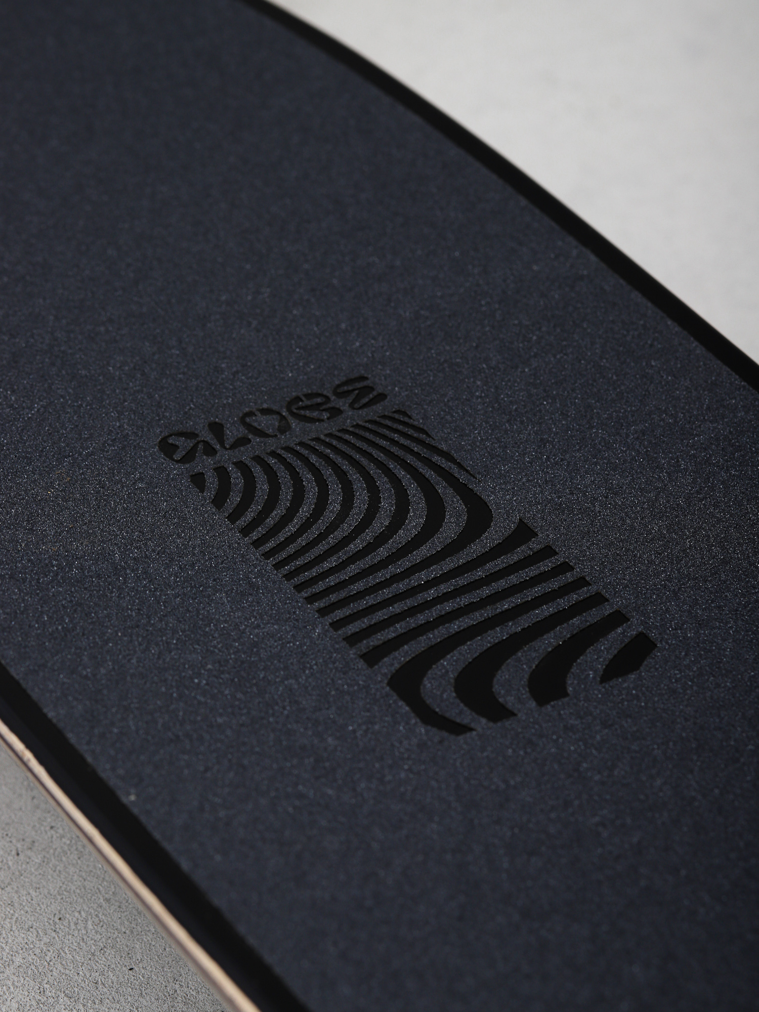 Лонгърборд Globe Blazer XL (black/orange)