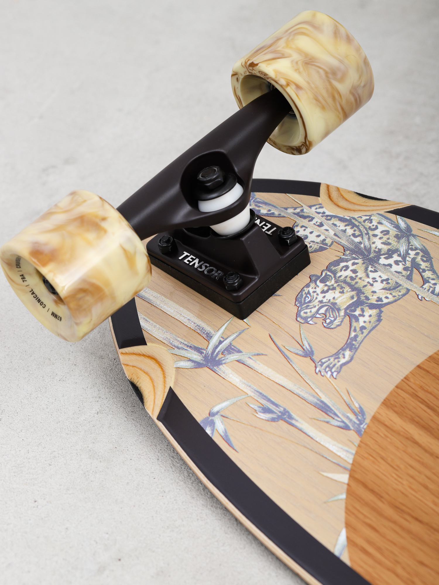 Крузер Globe Chromantic (white oak/jaguar)