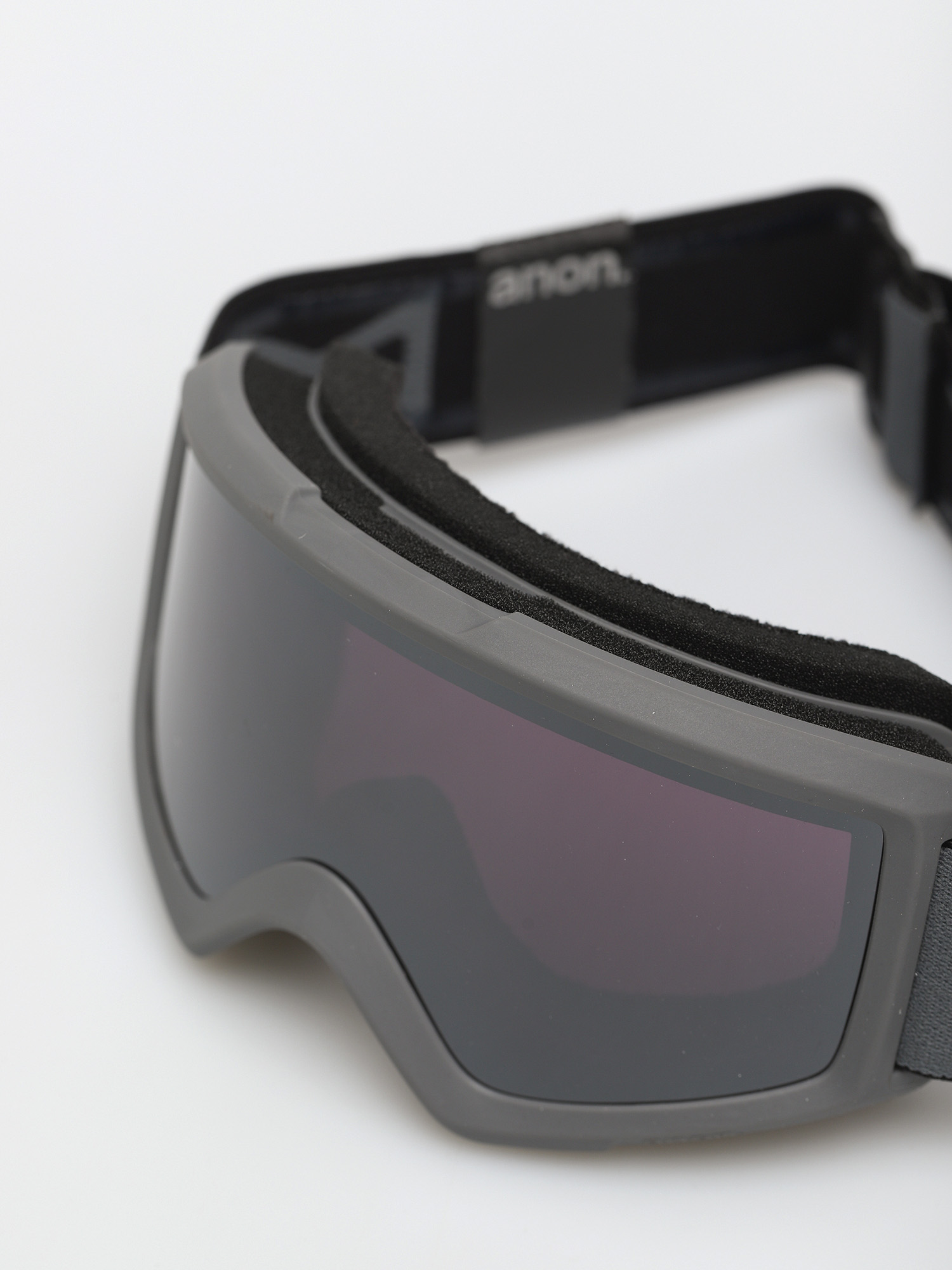 Сноуборд очила Anon Helix 2 0 (stealth/perceive sunny onyx)