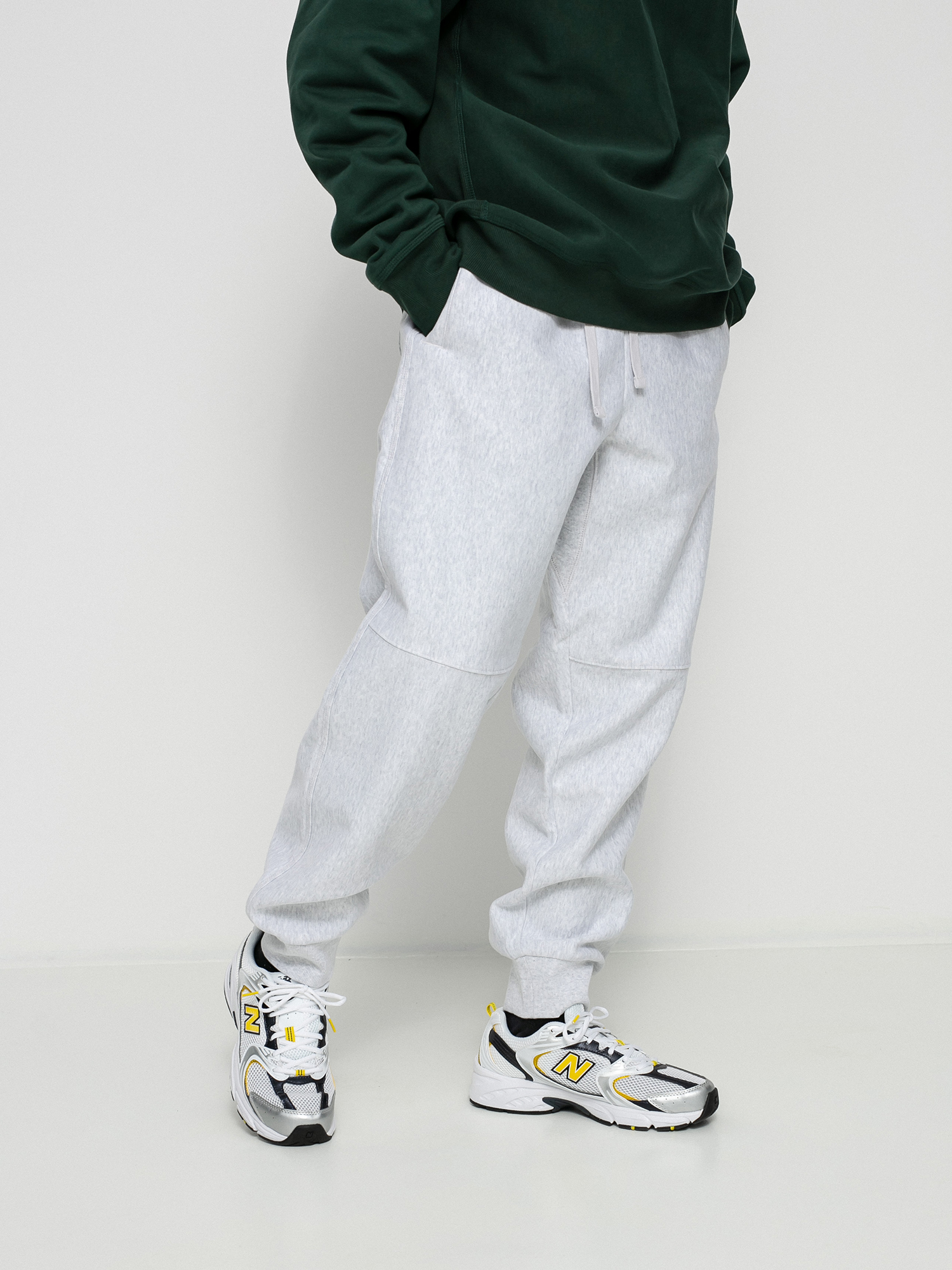 u041fu0430u043du0442u0430u043bu043eu043du0438 Carhartt WIP American Script Jogging (ash heather)