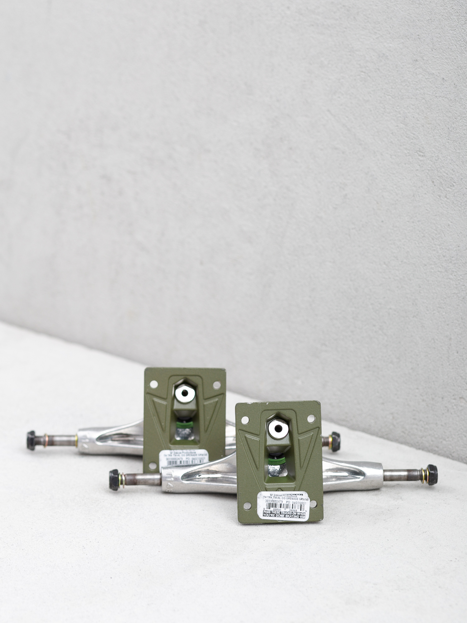 Колесари Thunder Og Grenade HL (silver/military green)