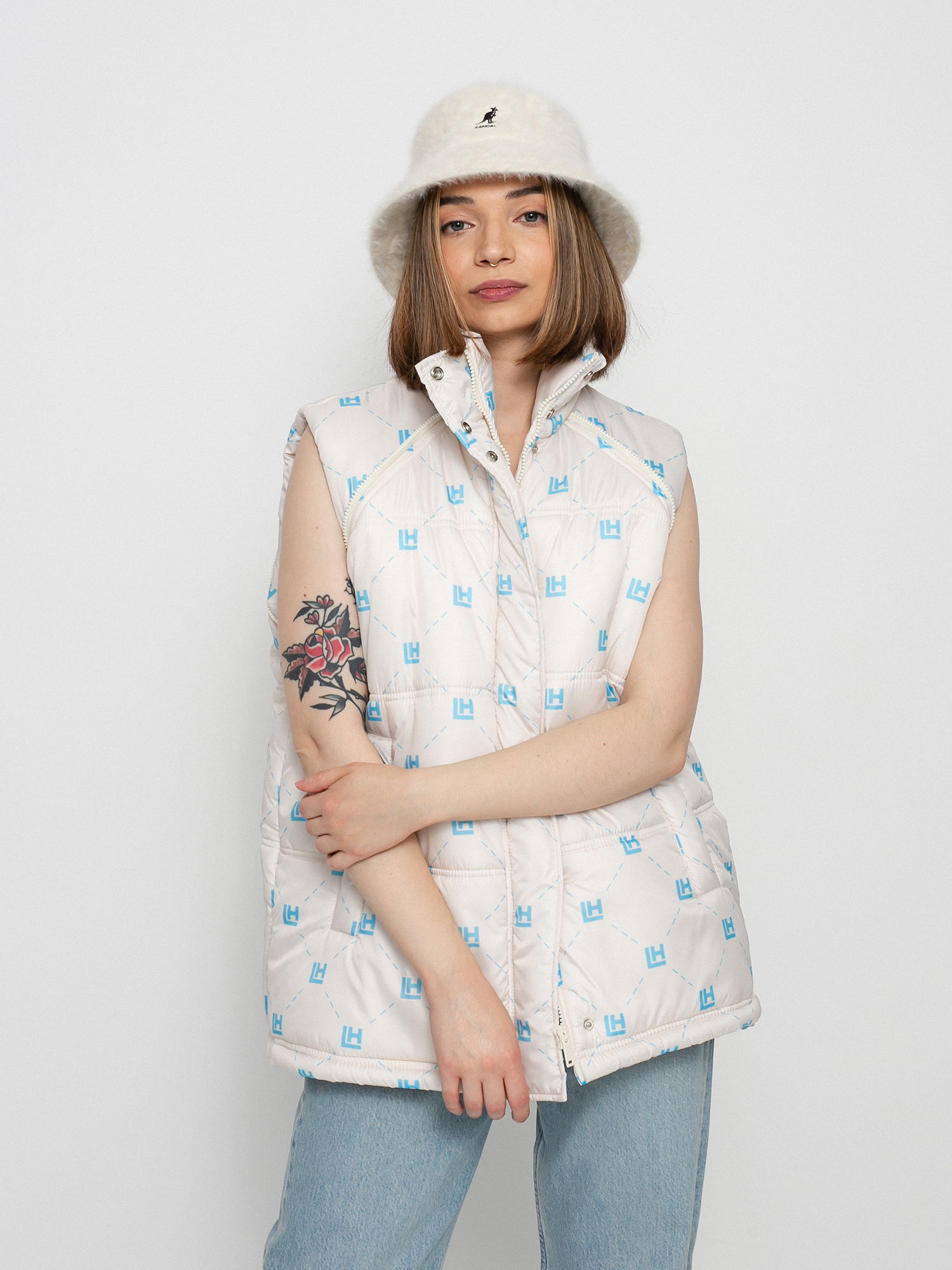 Яке Local Heroes Lh Monogram Puff Wmn (beige)