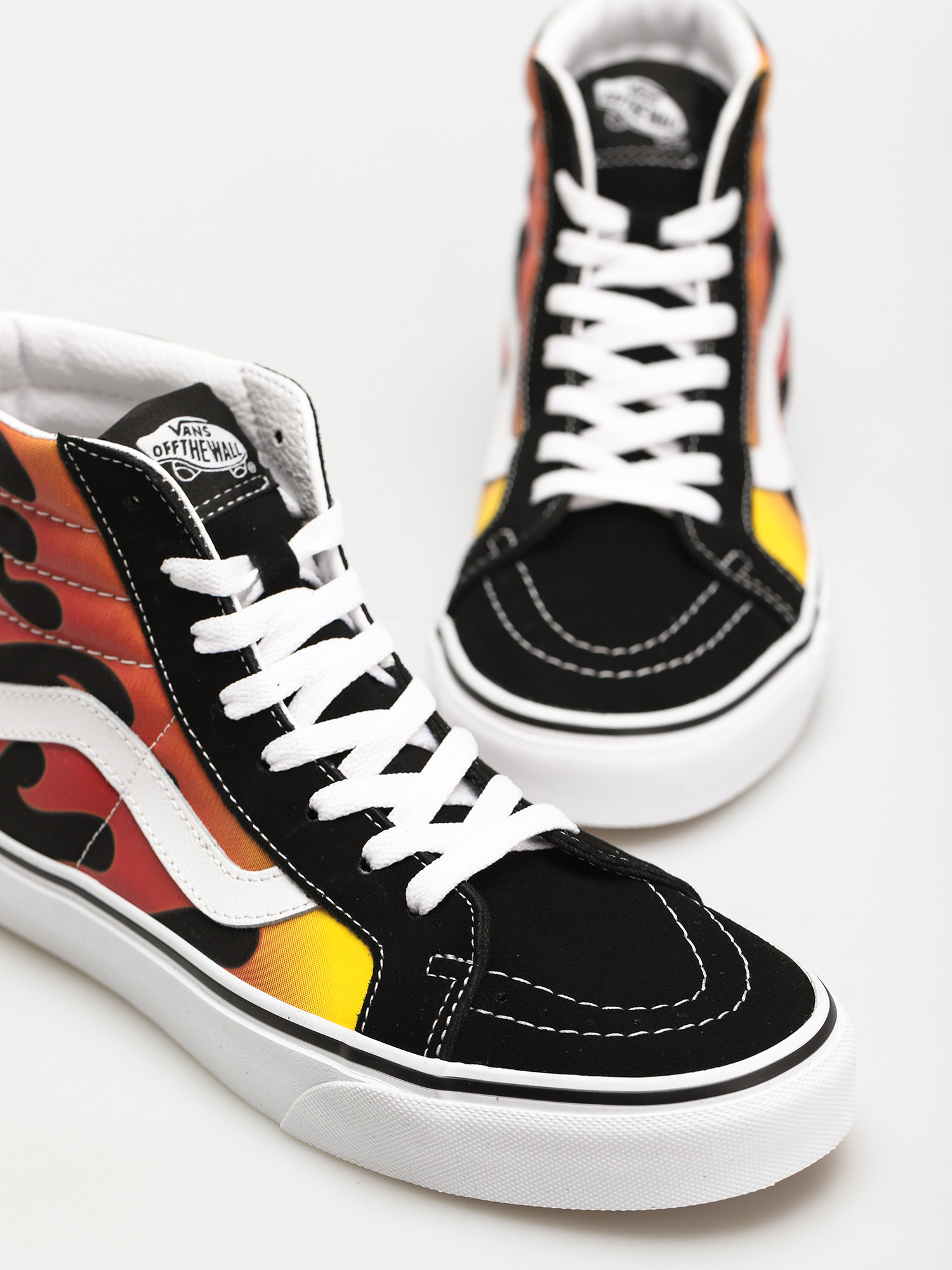 Обувки Vans Sk8 Hi Reissue (flame/black/black/true white)