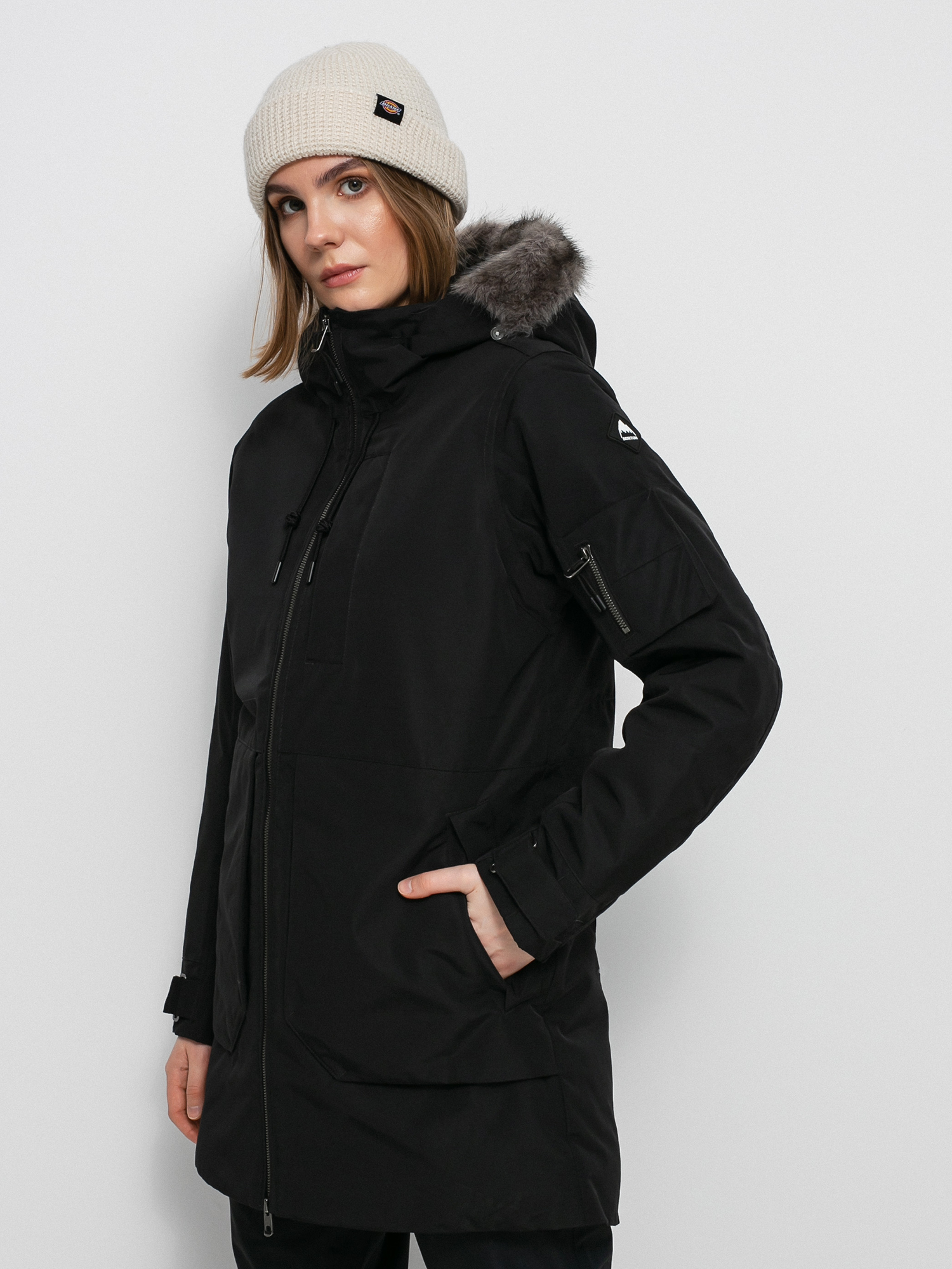 Яке Burton Saxton Parka Wmn (true black)