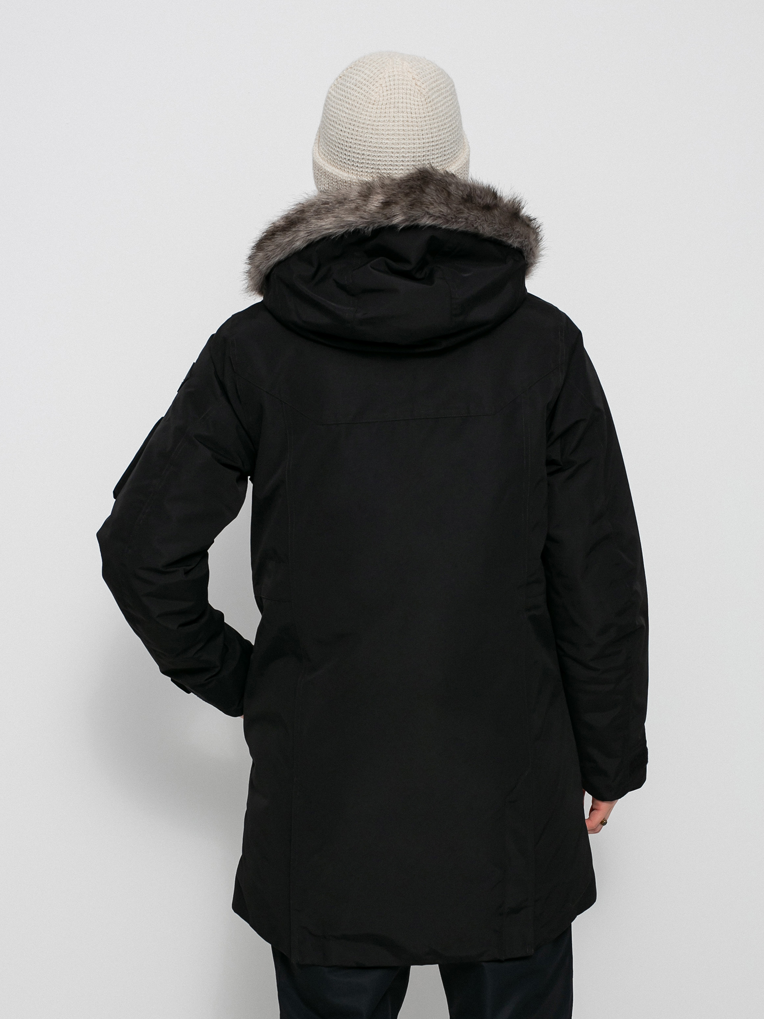 Яке Burton Saxton Parka Wmn (true black)