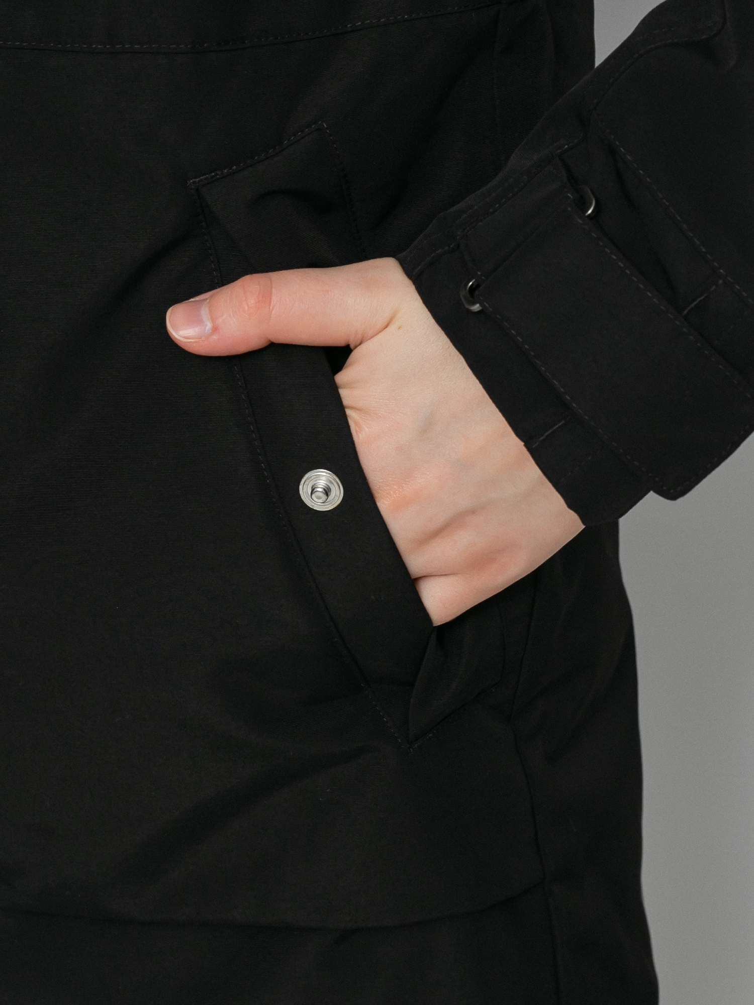 Яке Burton Saxton Parka Wmn (true black)