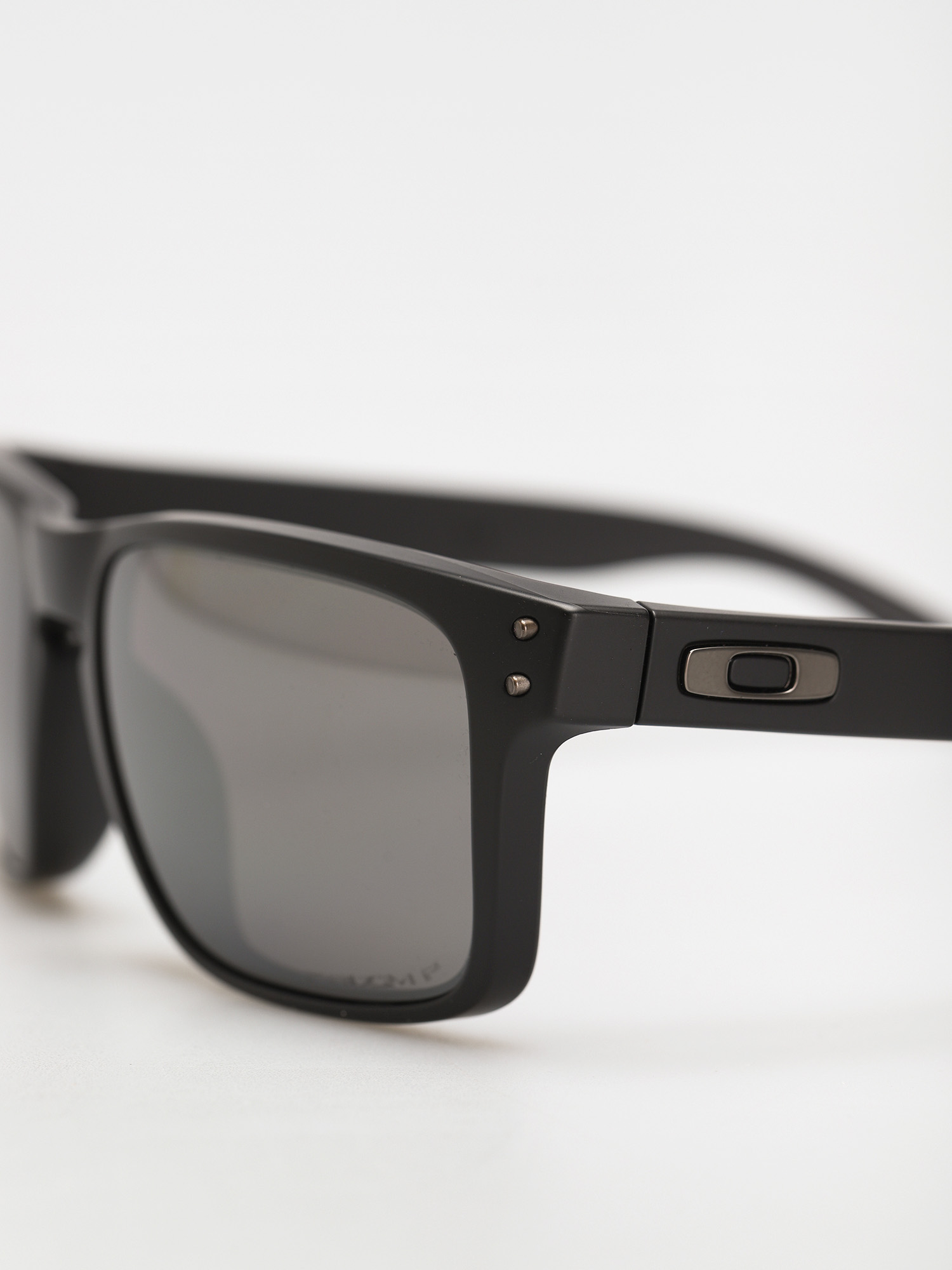 Слънчеви очила Oakley Holbrook (matte black/prizm black polarized)