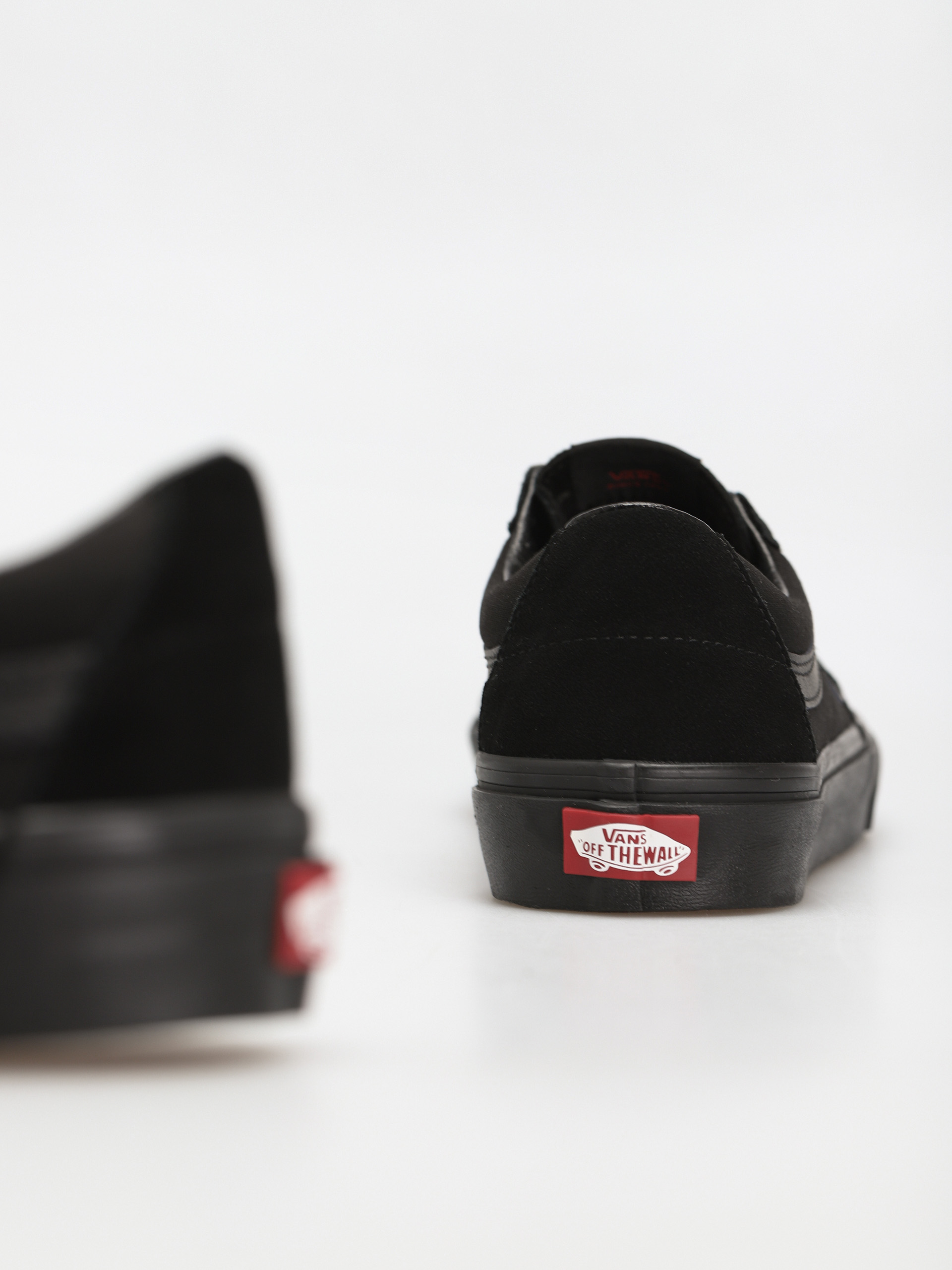 Обувки Vans Sk8 Low (black/black)
