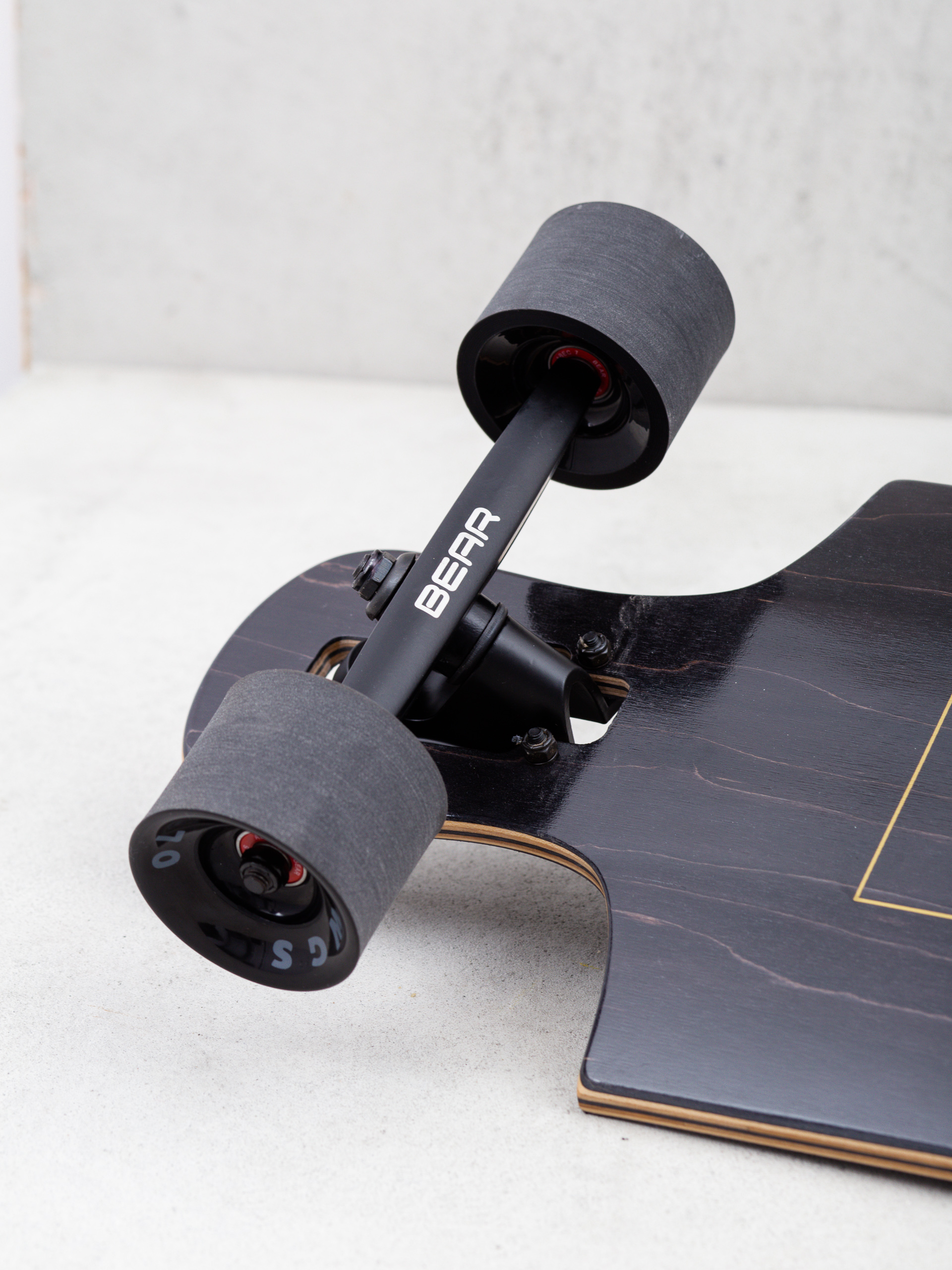 Лонгърборд Landyachtz Drop Hammer (black pinecone)