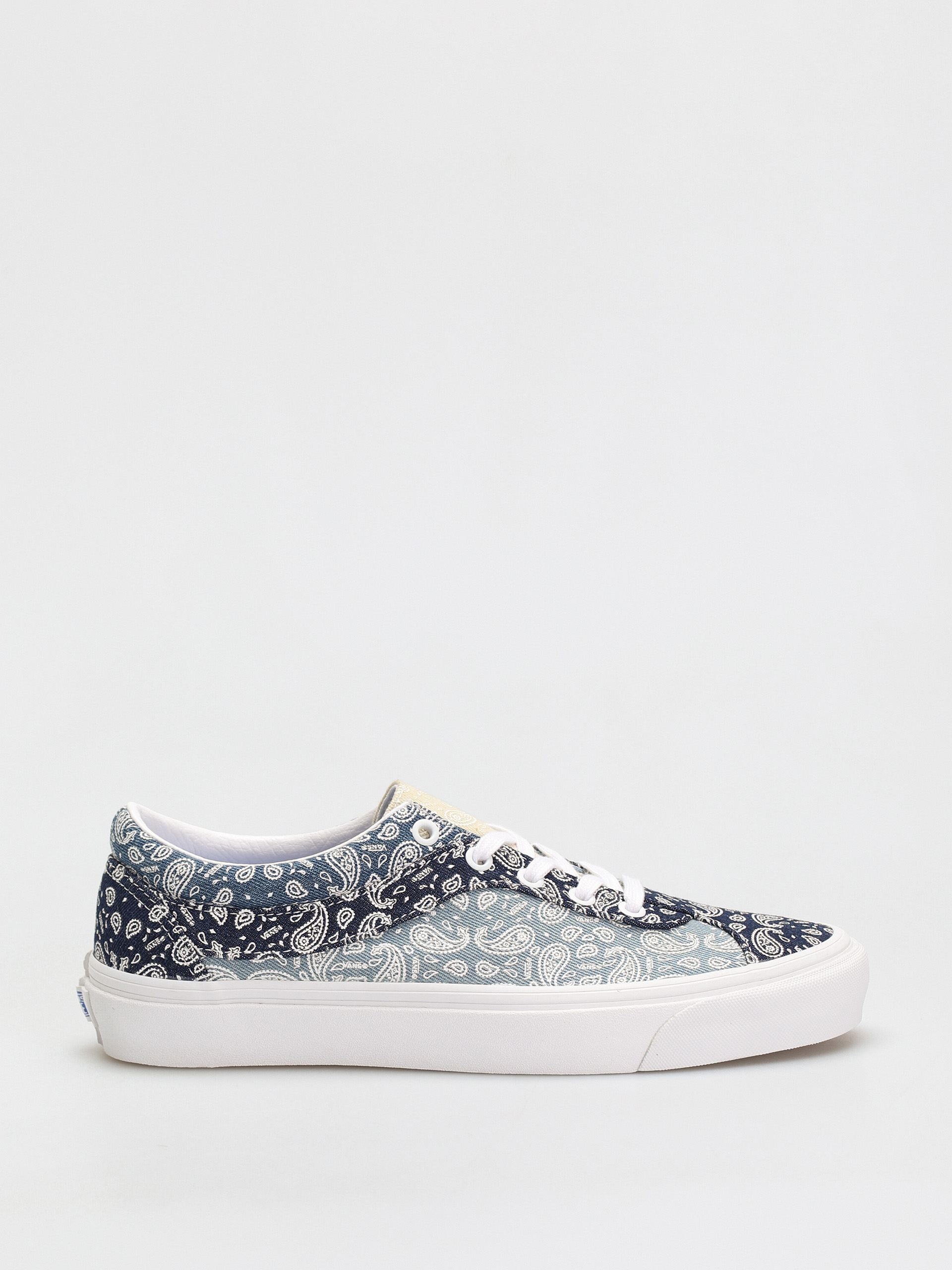 Обувки Vans Bold Ni (bandana/multi/true white)