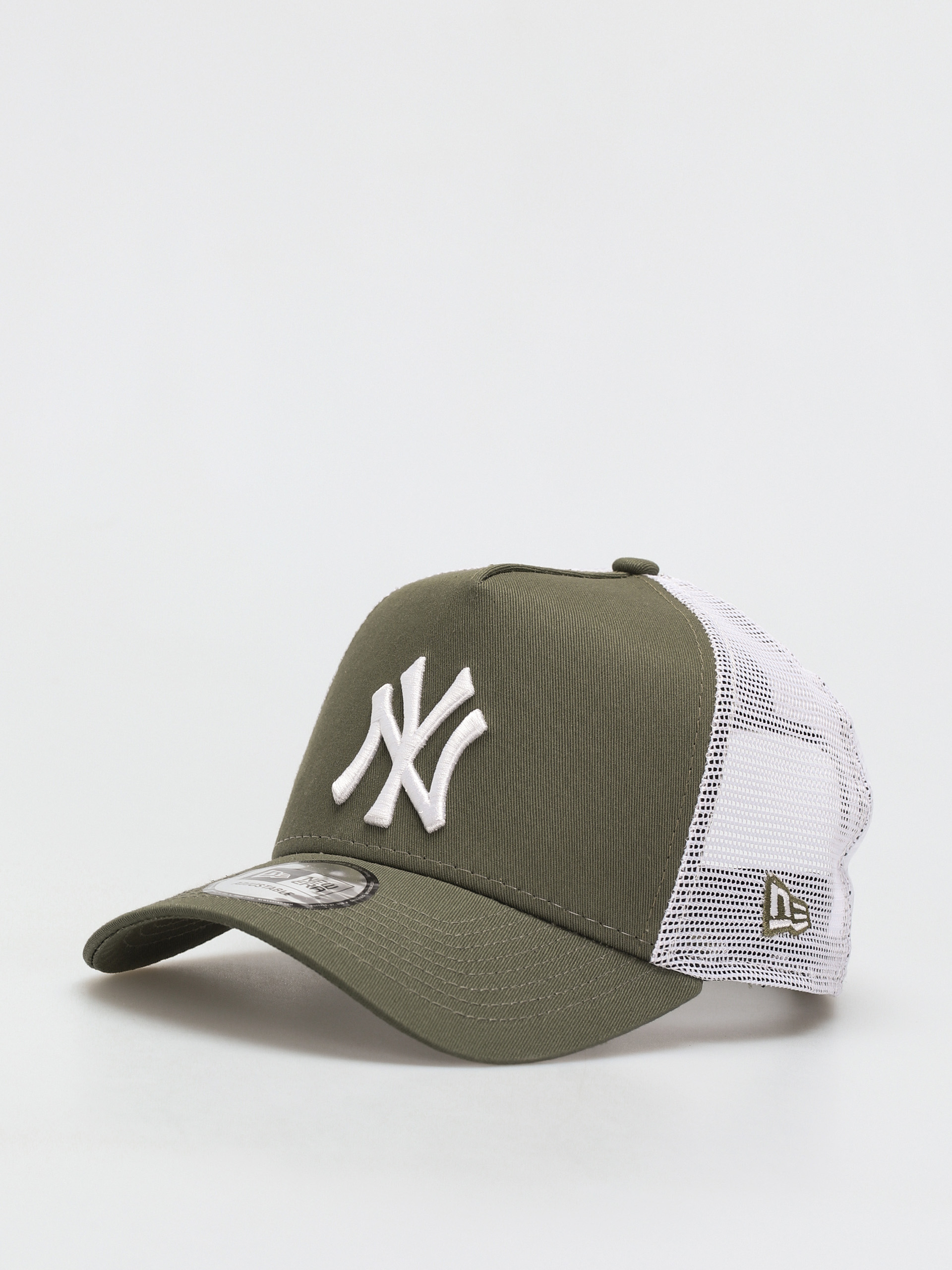 Шапка с козирка New Era League Essential 9Forty Trucker New York Yankees (green)