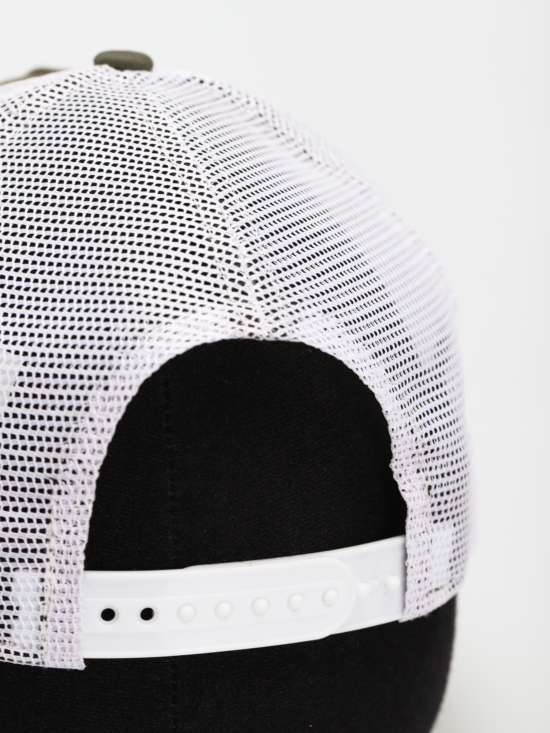 Шапка с козирка New Era League Essential 9Forty Trucker New York Yankees (green)