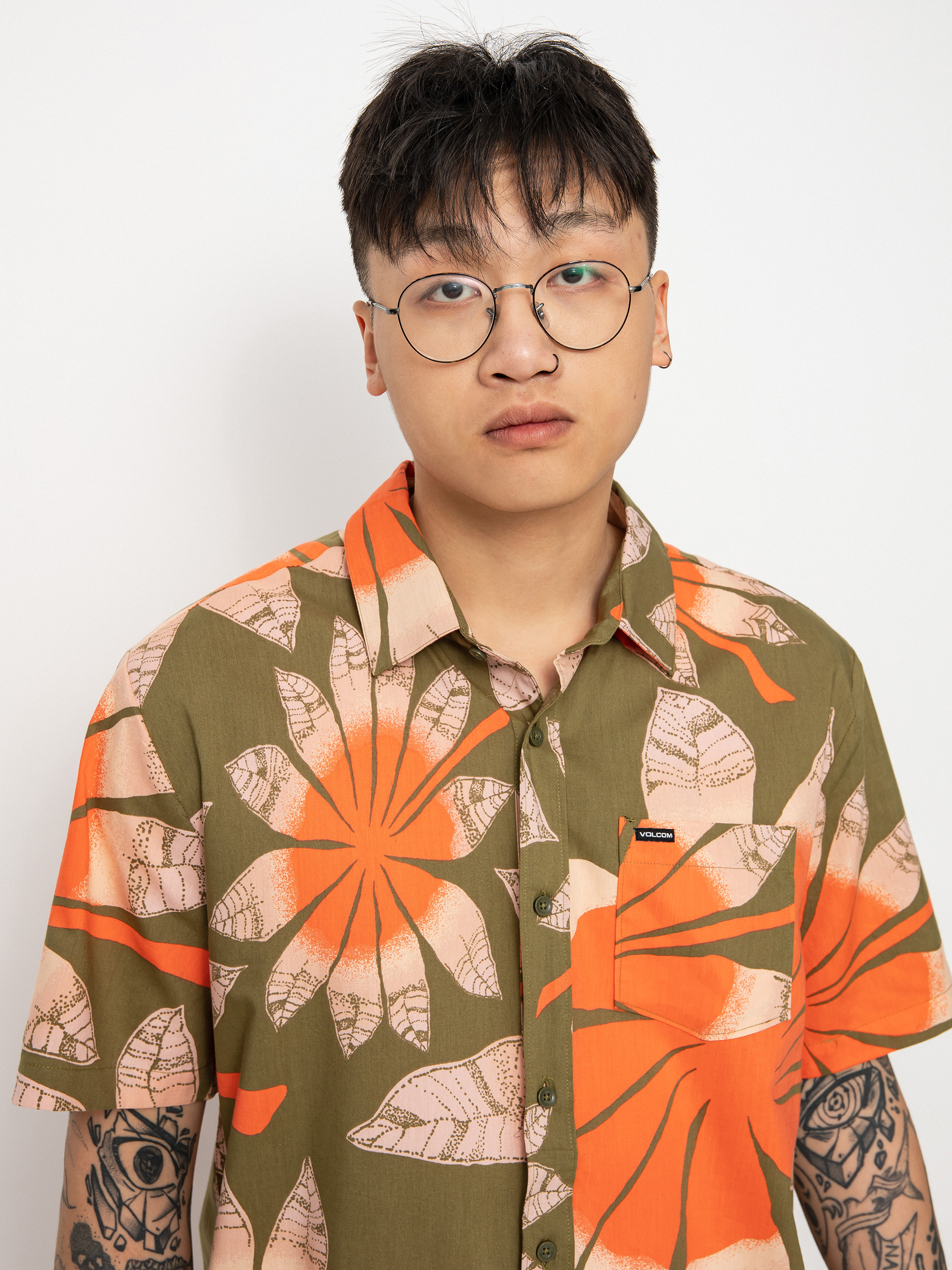 Риза Volcom Bloomin (martini olive)