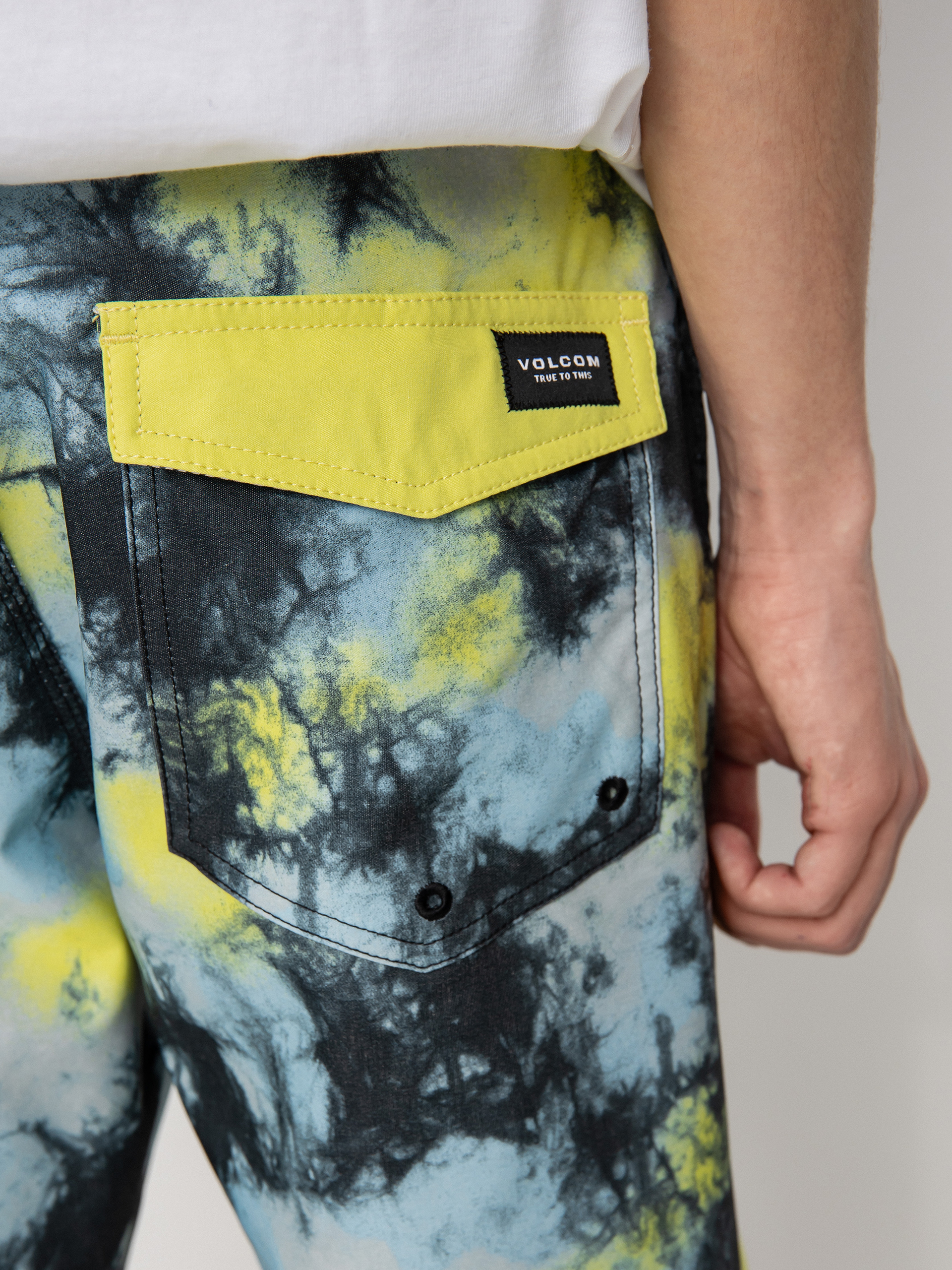 Плажни къси панталони Volcom Saturate Stoney 19 (lime tie dye)