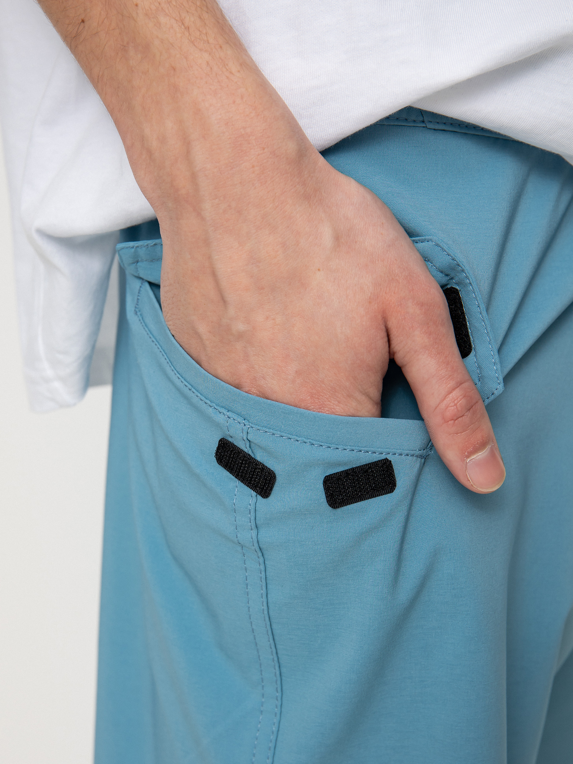 Плажни къси панталони Volcom Lido Solid Mod 18 (niagara)