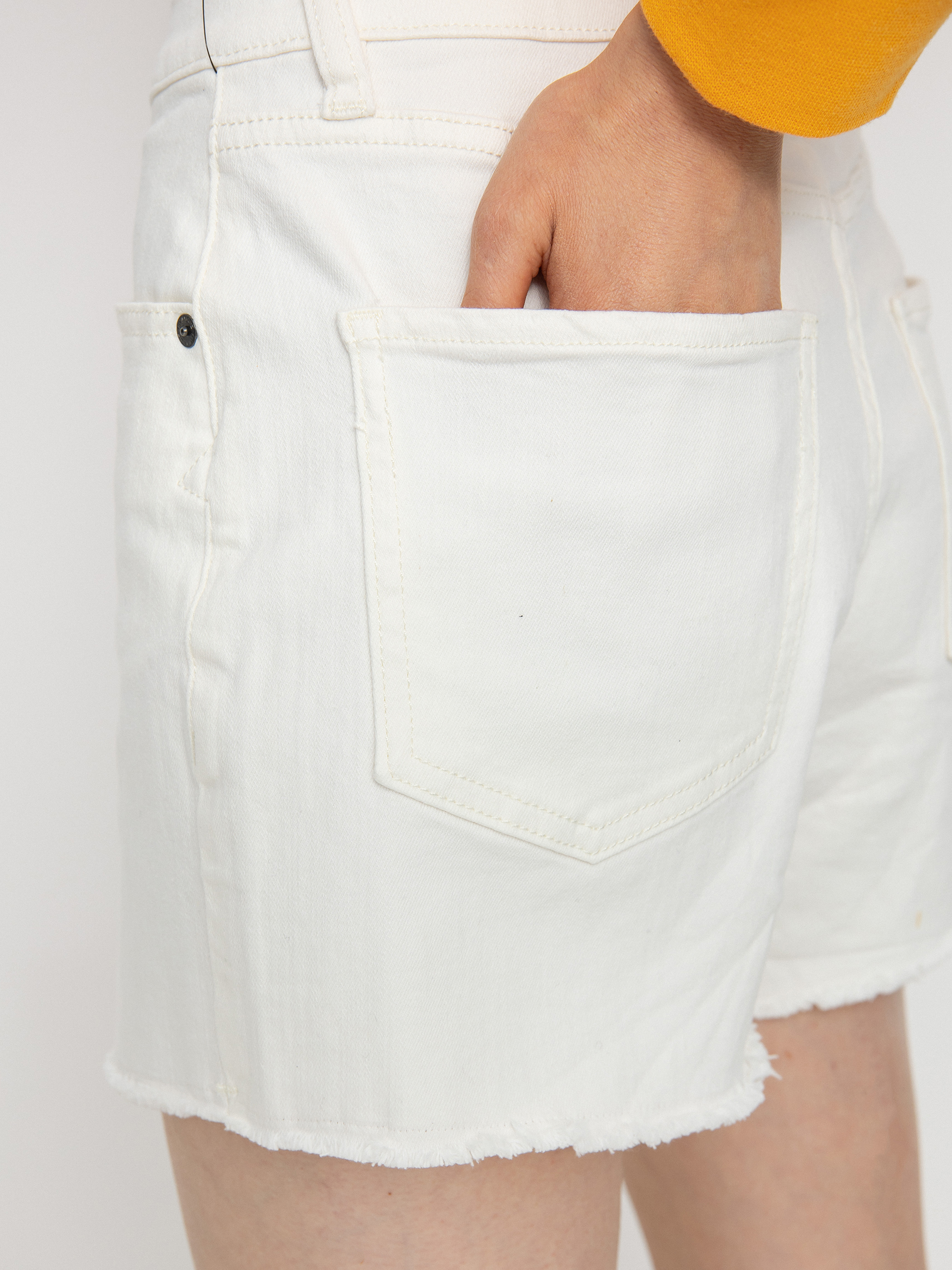 Къси панталони Volcom Stn Step Hirise Wmn (star white)