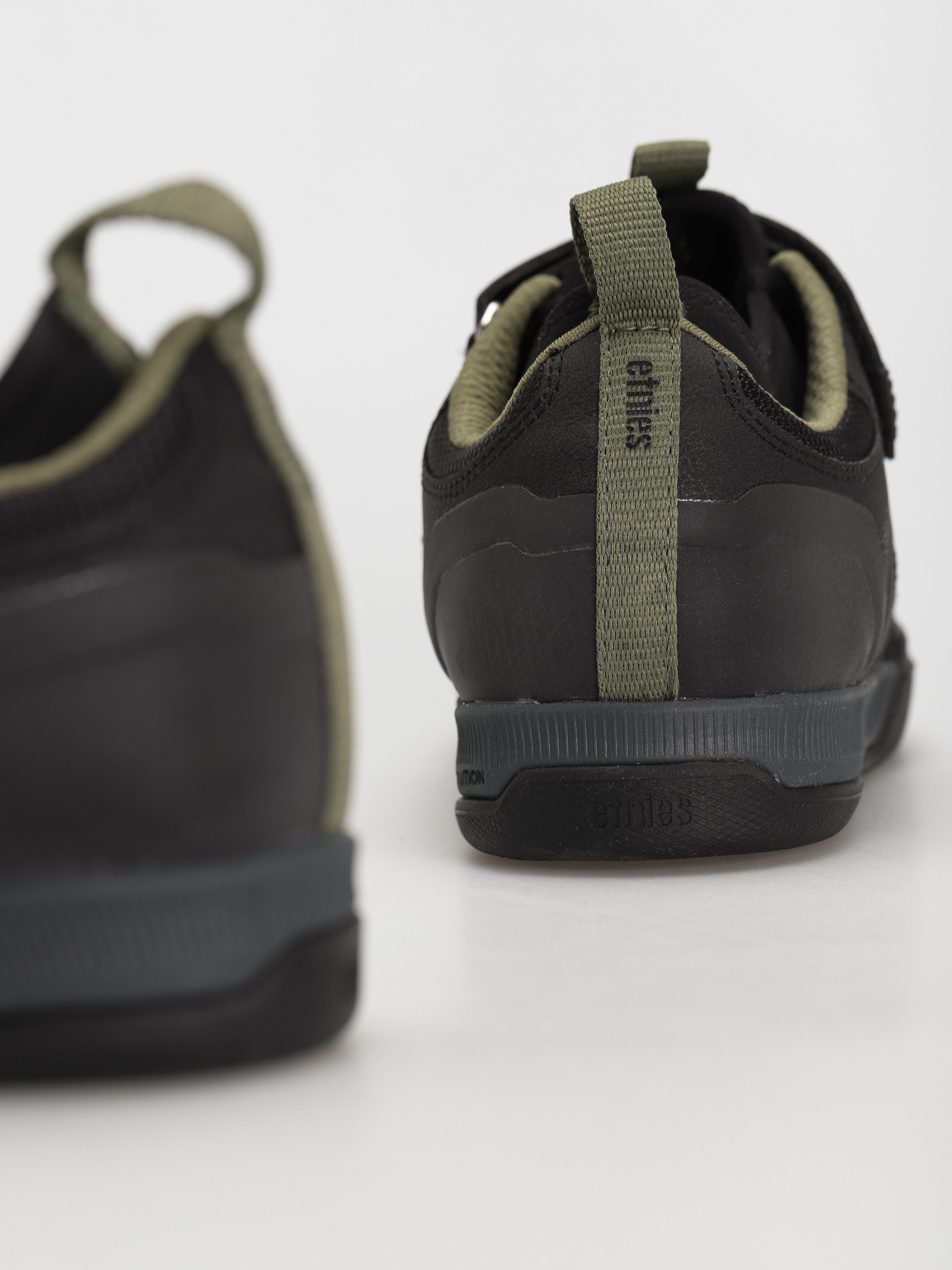 Etnies Обувки Camber Cl (black)