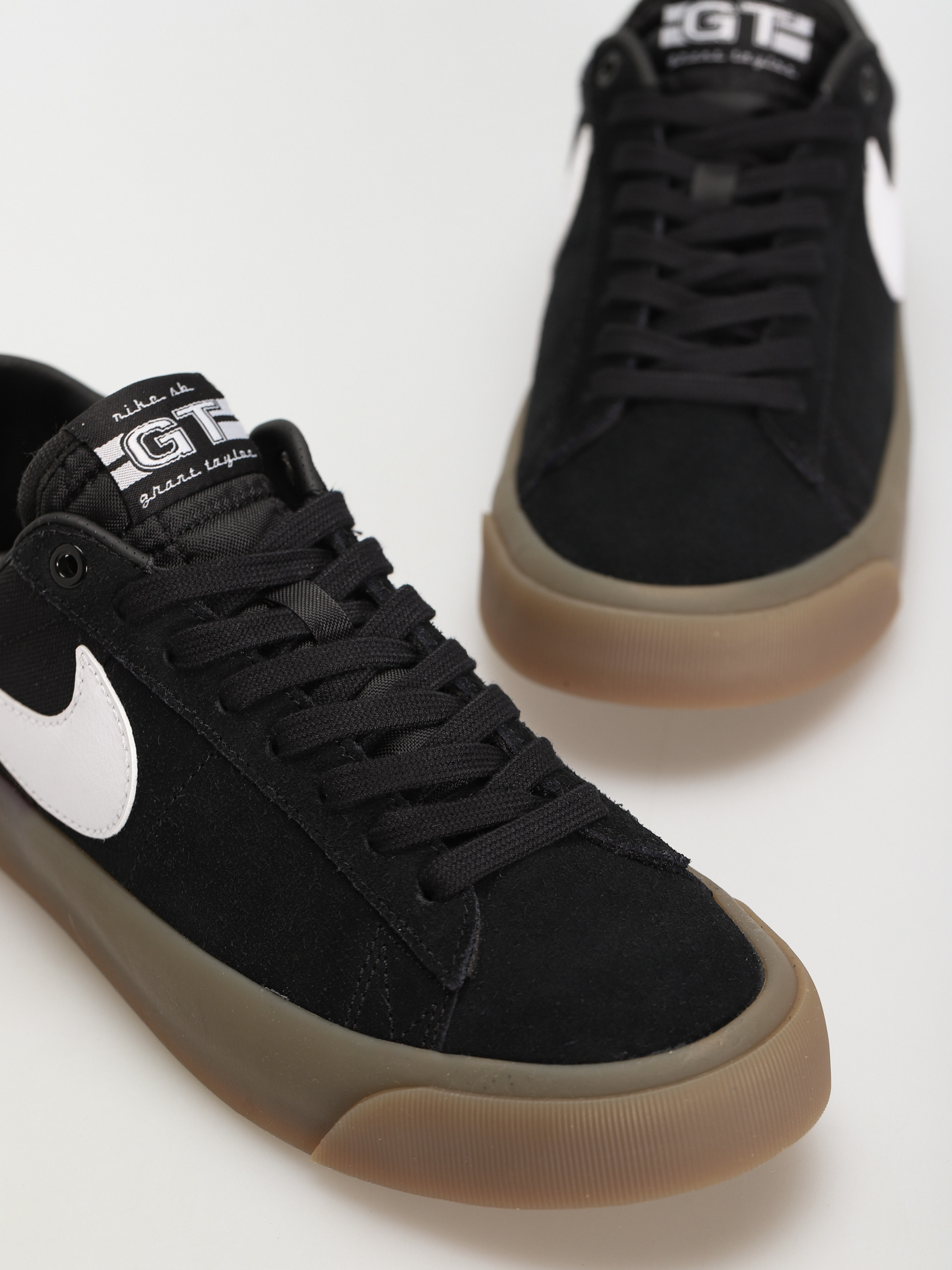 Nike SB Обувки Zoom Blazer Low Pro Gt (black/white black white)