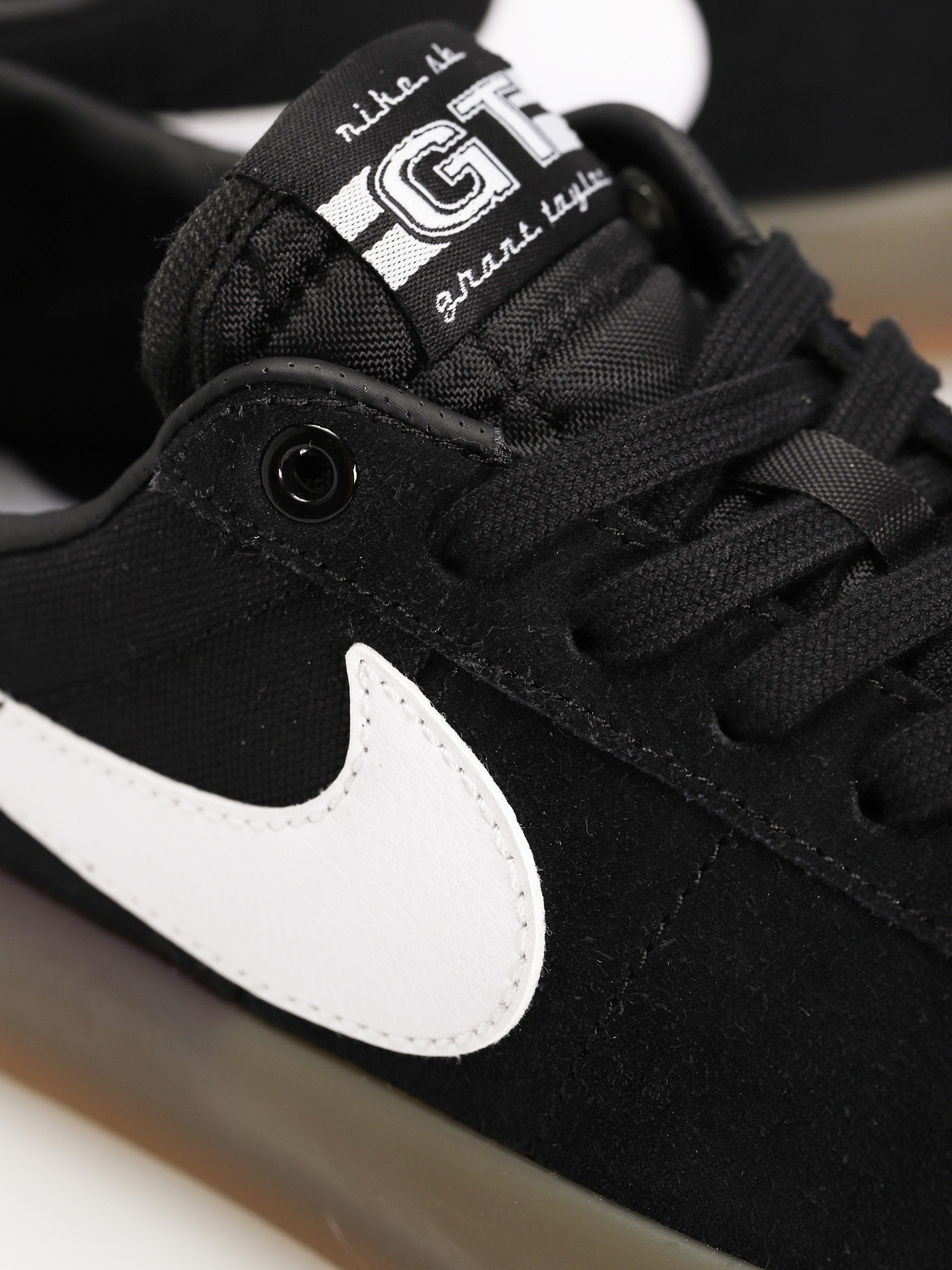Nike SB Обувки Zoom Blazer Low Pro Gt (black/white black white)