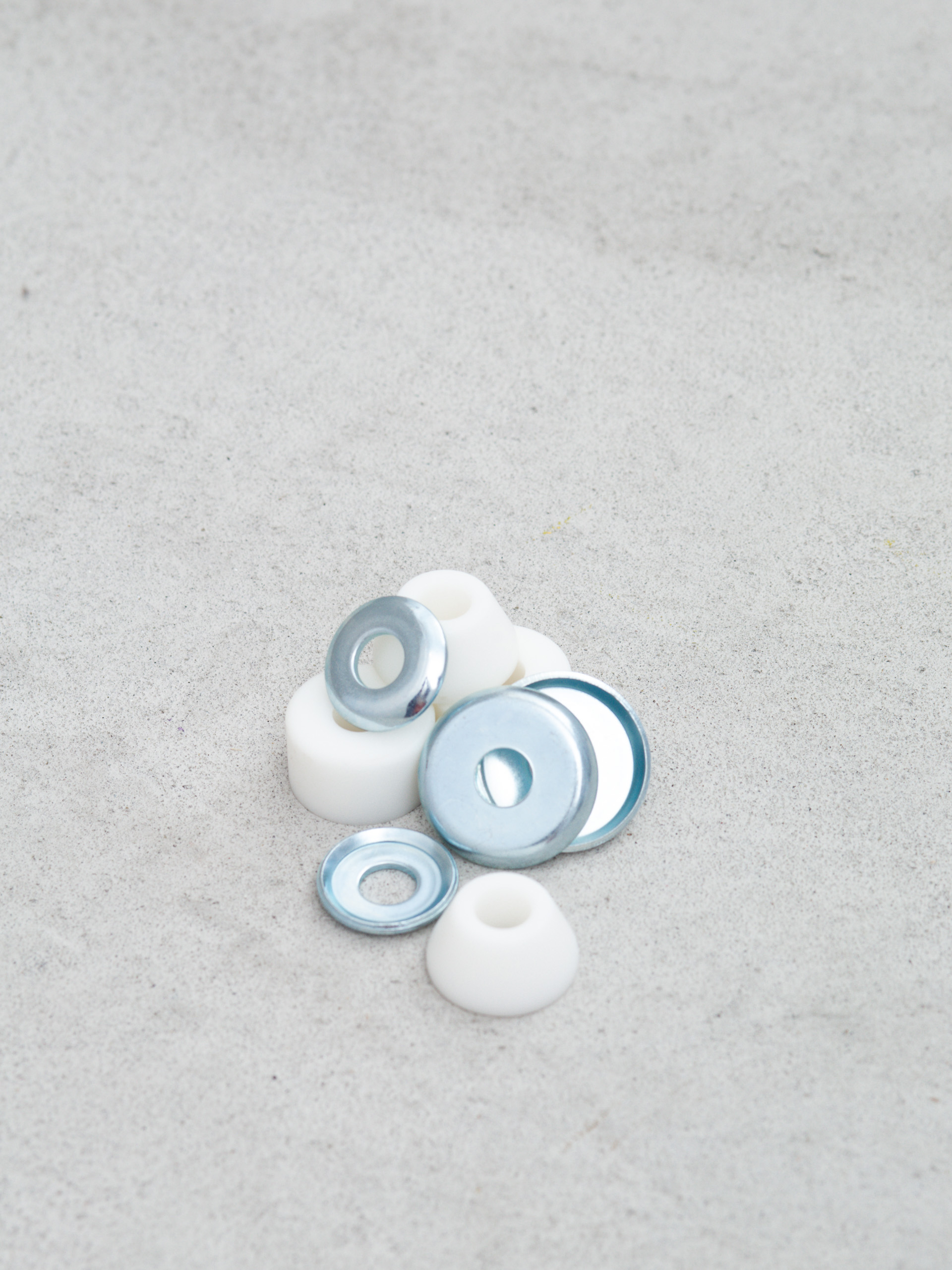 Ace Тампони Stock Medium Bushings (white)