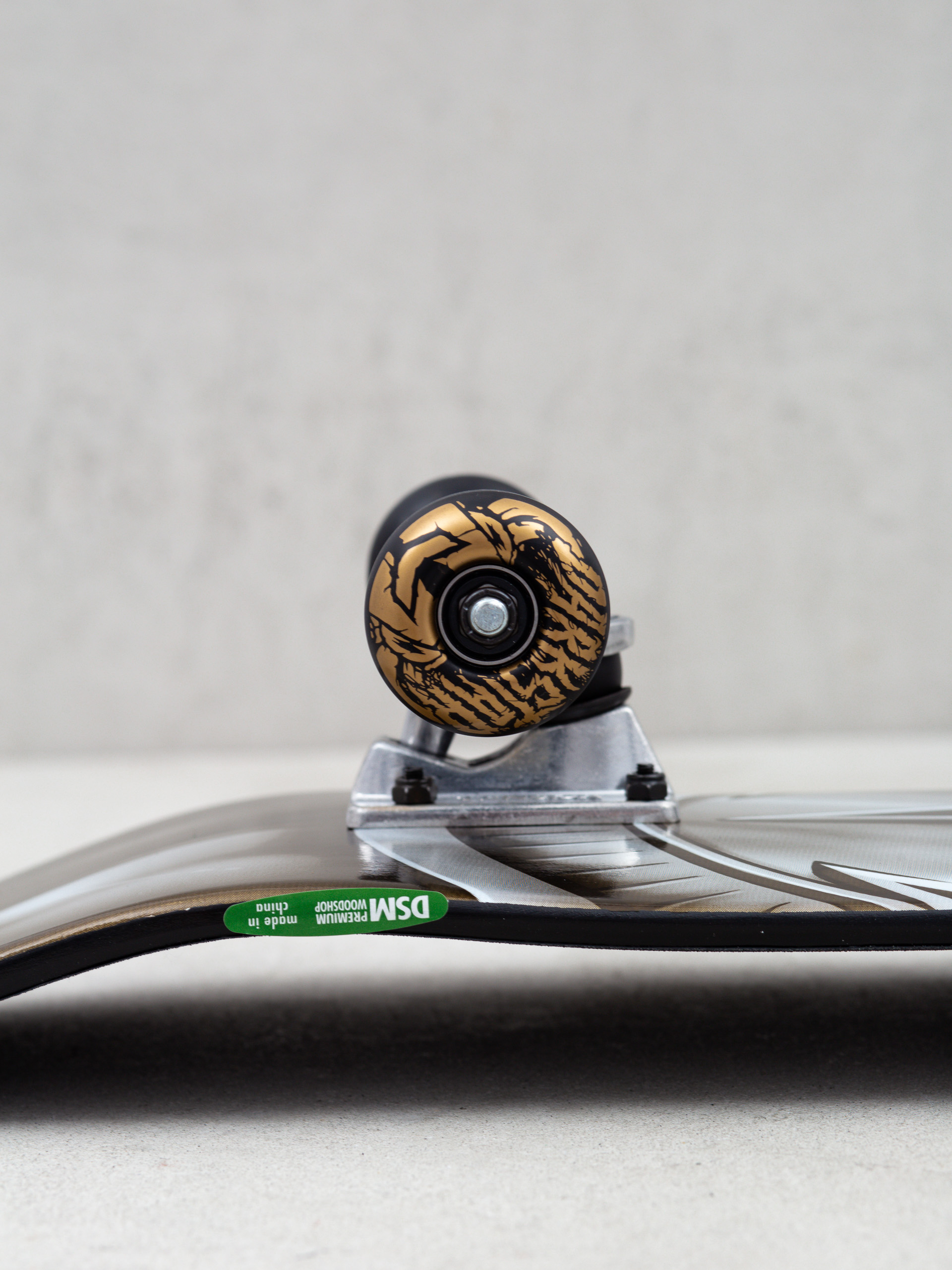 Darkstar Скейтборд Anodize (gold)